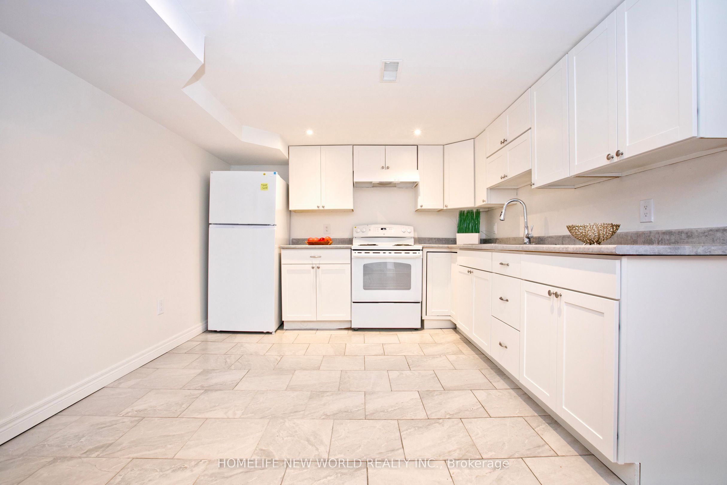 1390 Garvolin Avenue Property Photo 21