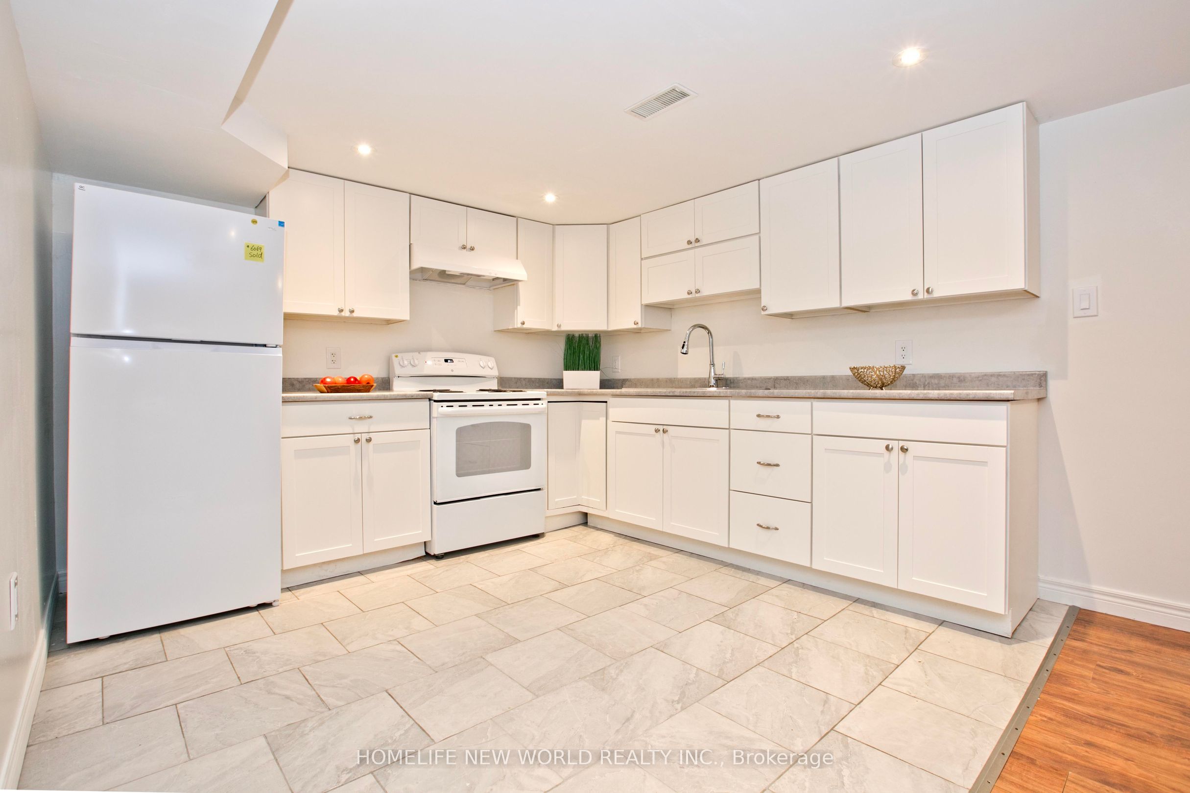 1390 Garvolin Avenue Property Photo 22