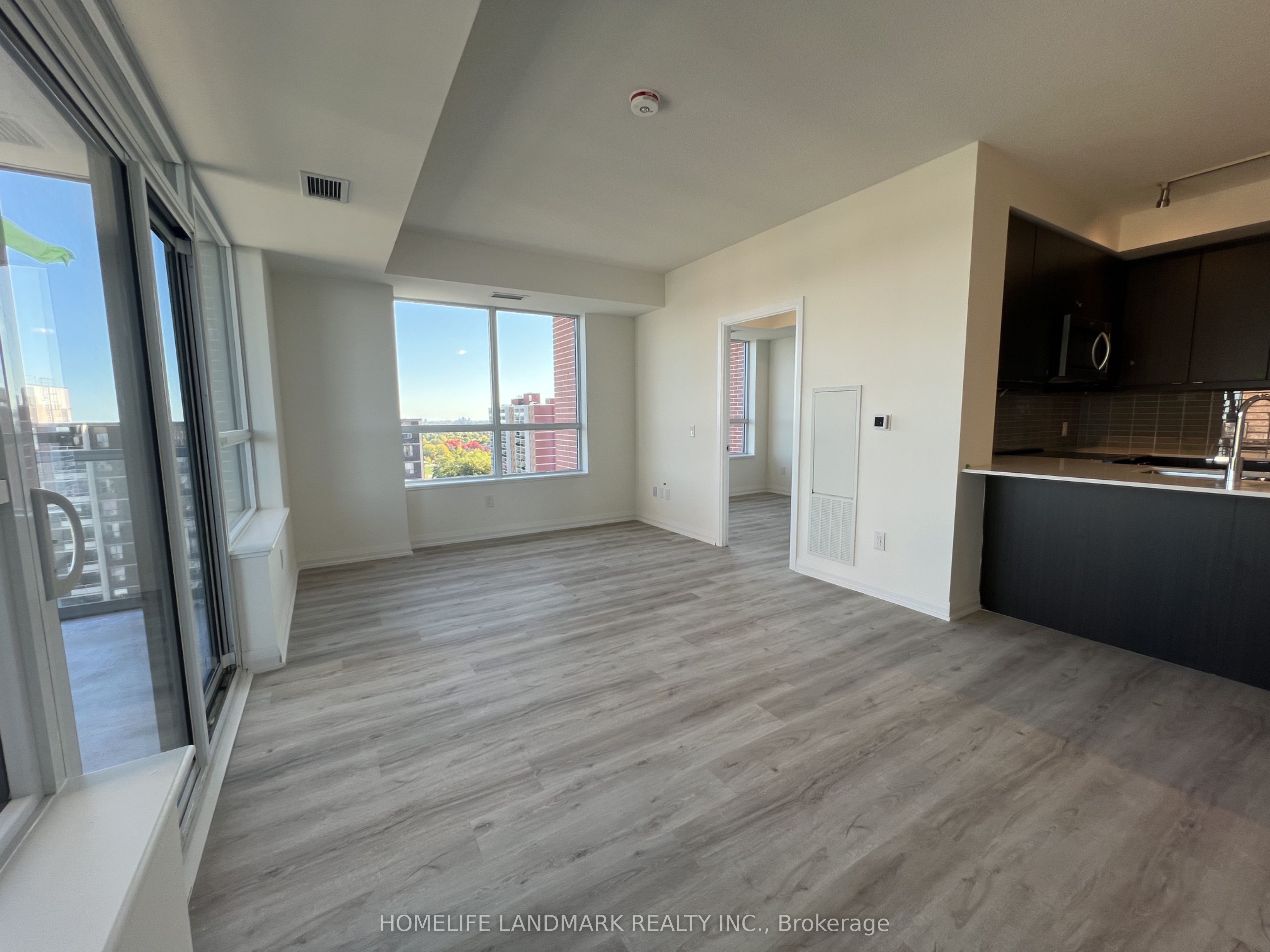 3260 Sheppard Avenue E 1607 Property Photo 6