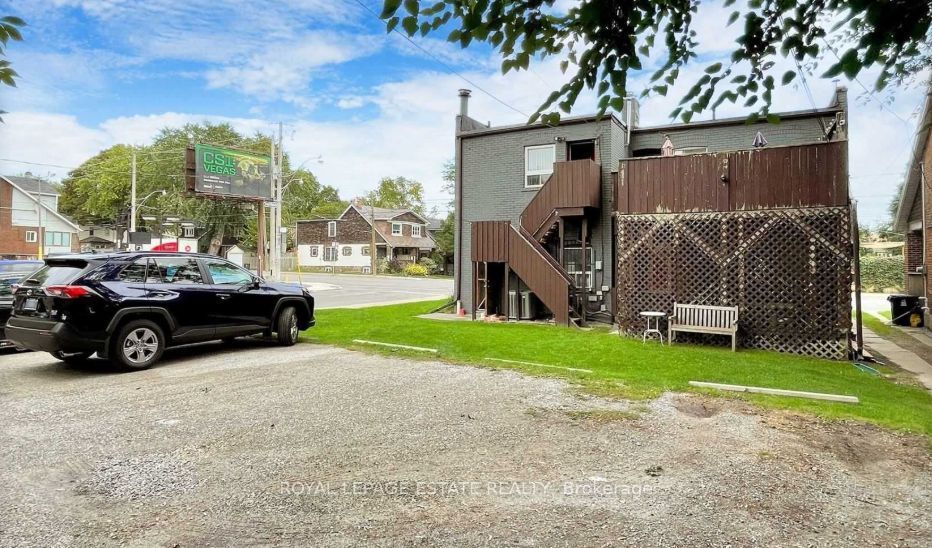 64 Kingston Road Property Photo 9