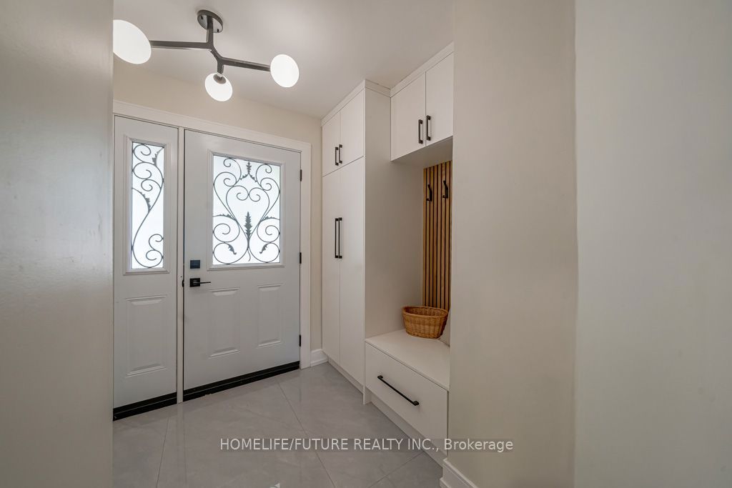 37 South Shields Avenue Property Photo 3