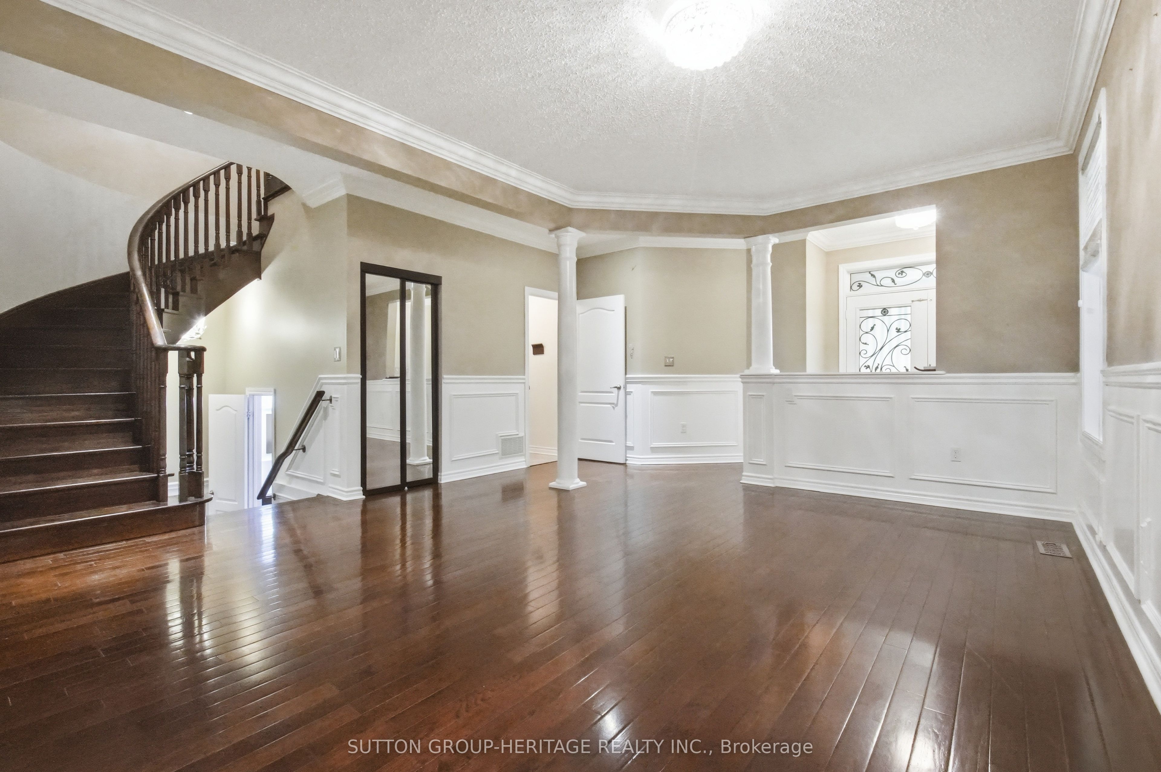 16 Shrewsbury Drive Property Photo 7