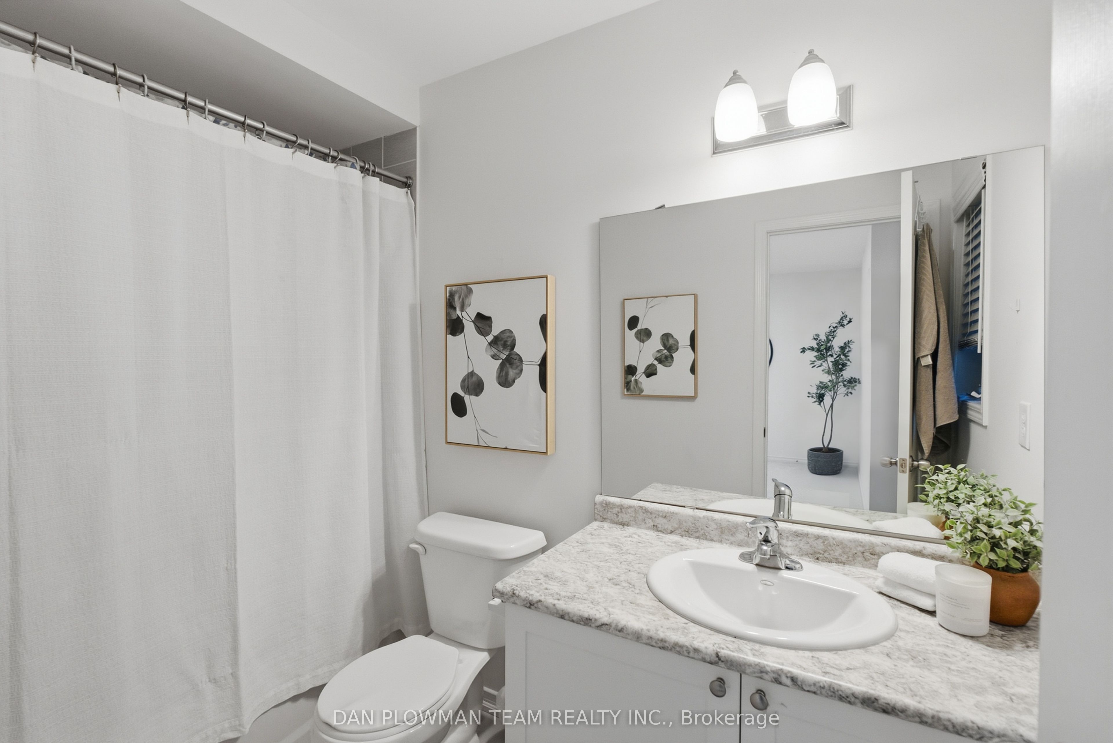 2560 Bandsman Crescent Property Photo 28