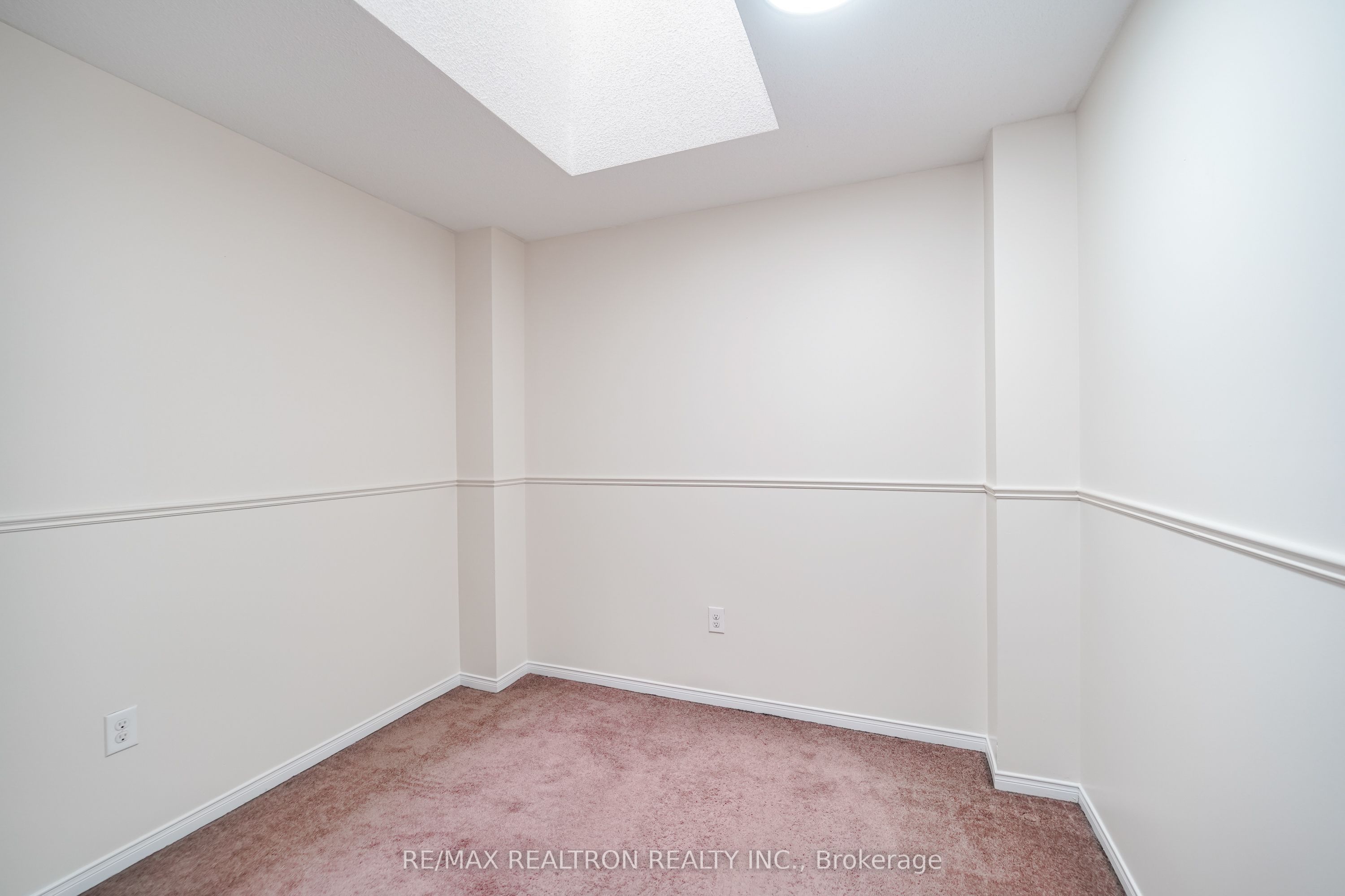 15 Blunden Road Property Photo 22