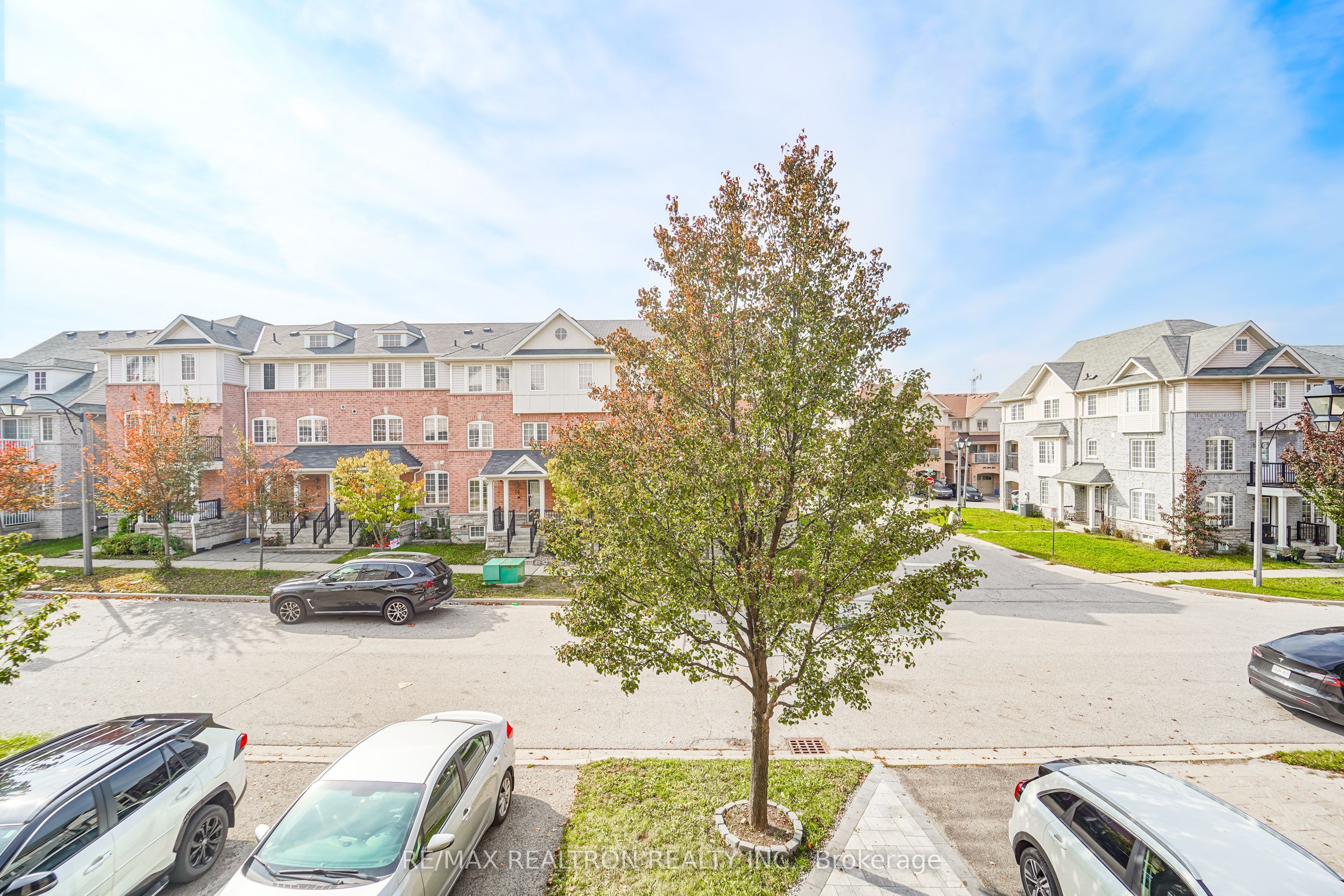 15 Blunden Road Property Photo 27