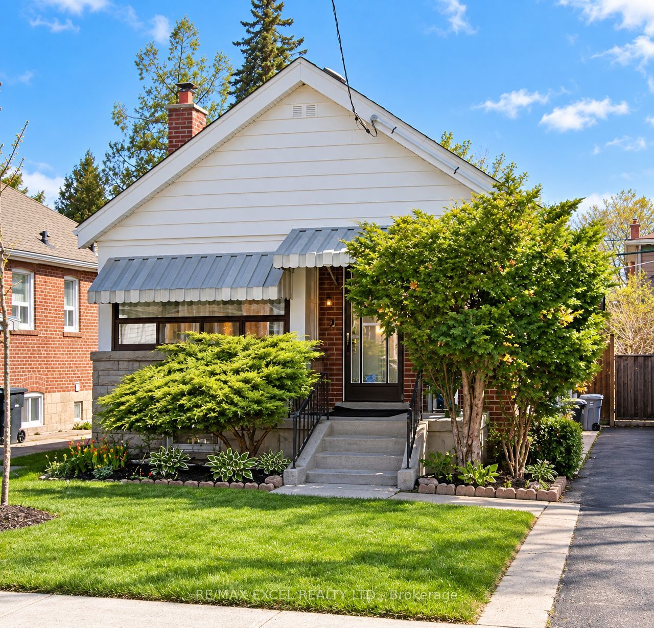 11 Hutton Avenue Property Photo 1