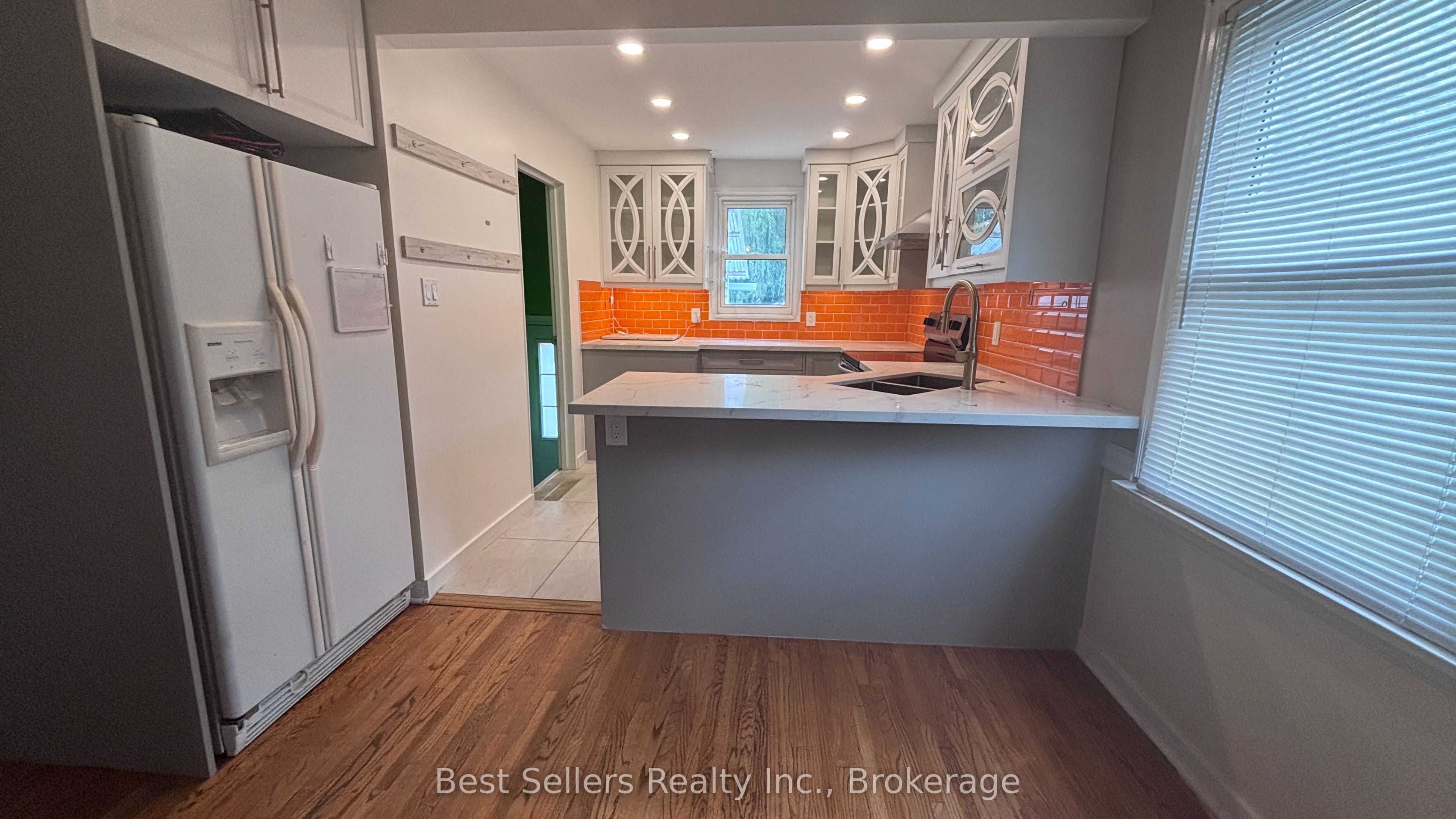 75 Vanbrugh Avenue Main Property Photo 3