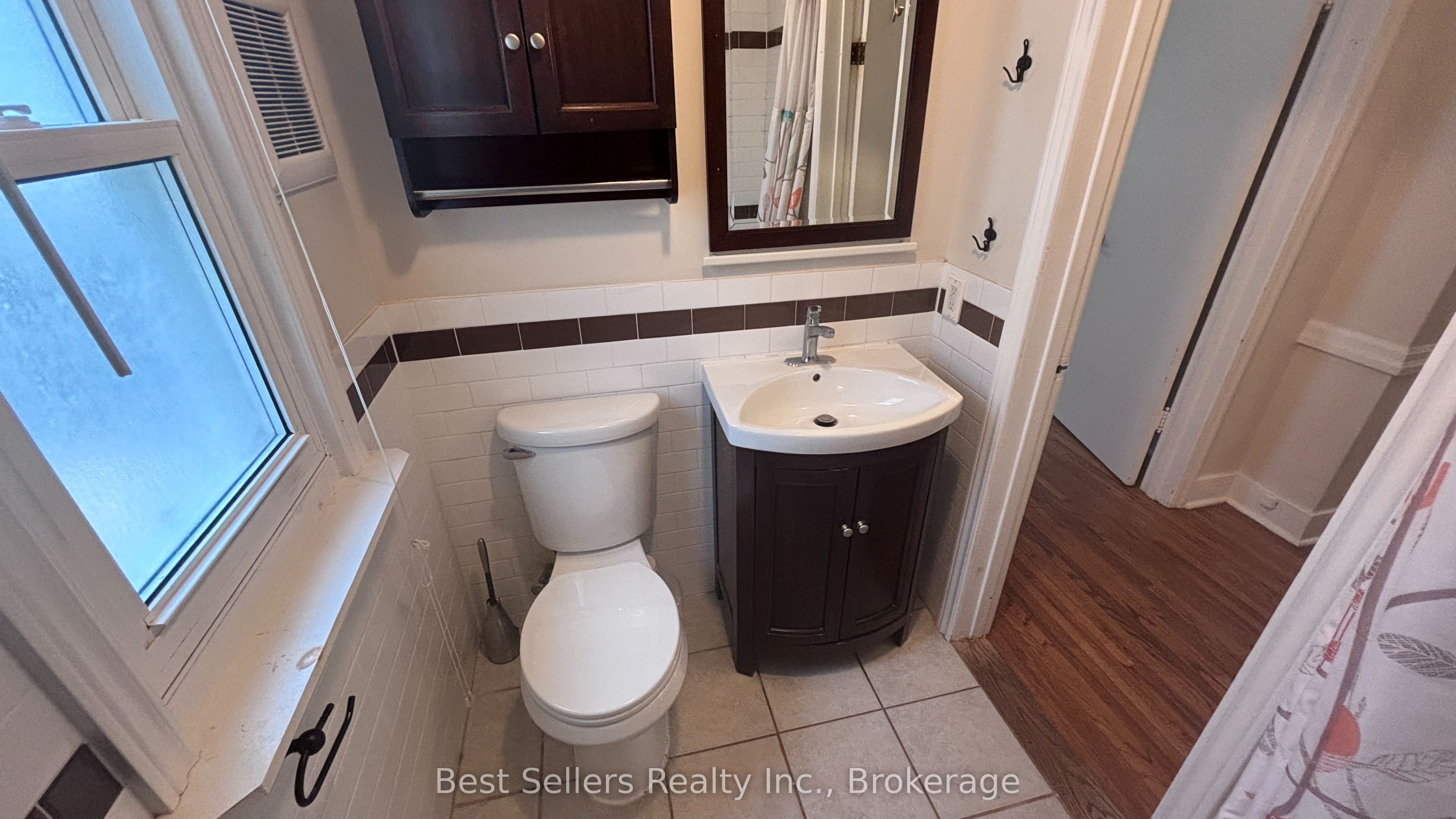 75 Vanbrugh Avenue Main Property Photo 6
