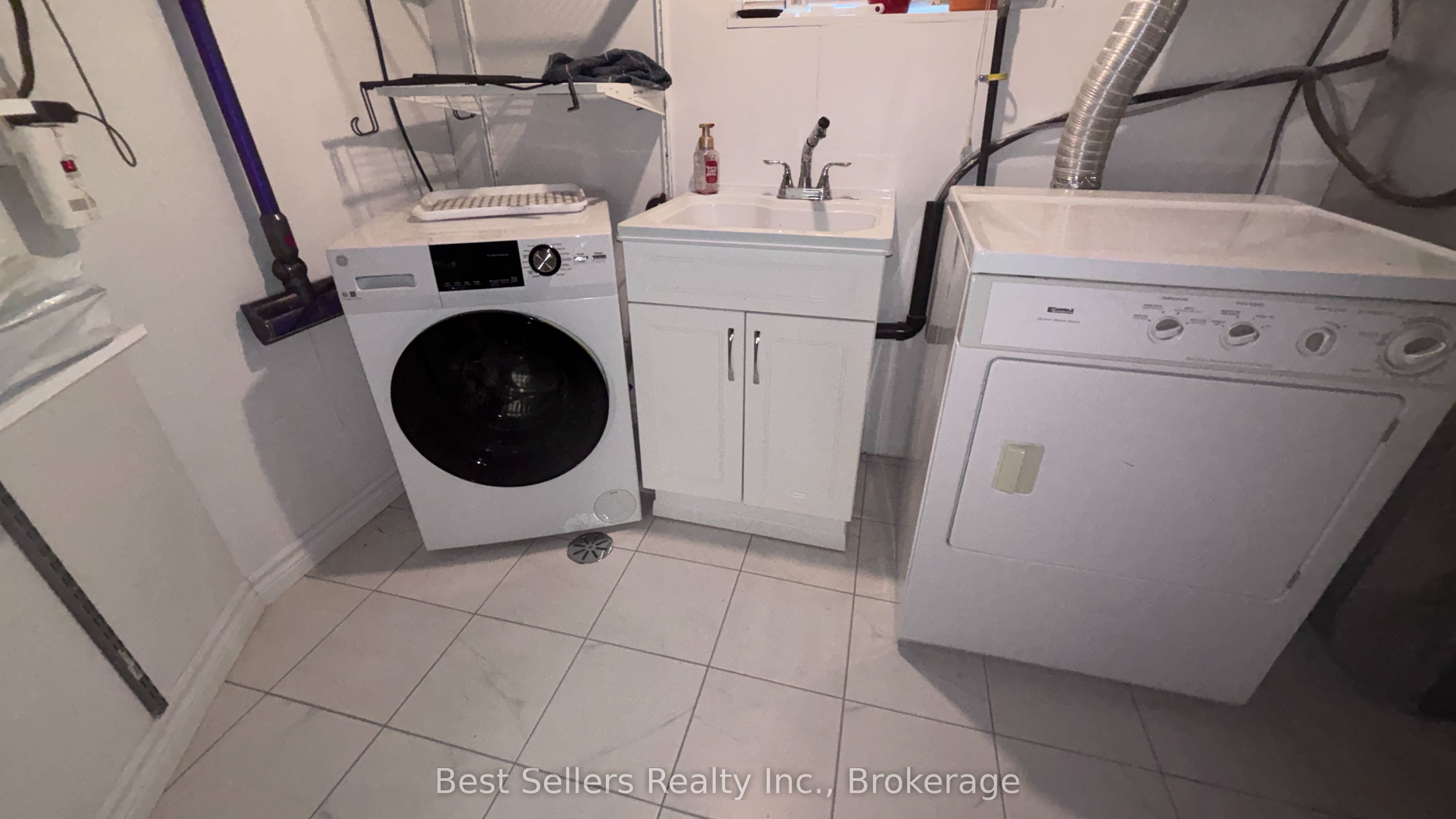 75 Vanbrugh Avenue Main Property Photo 10
