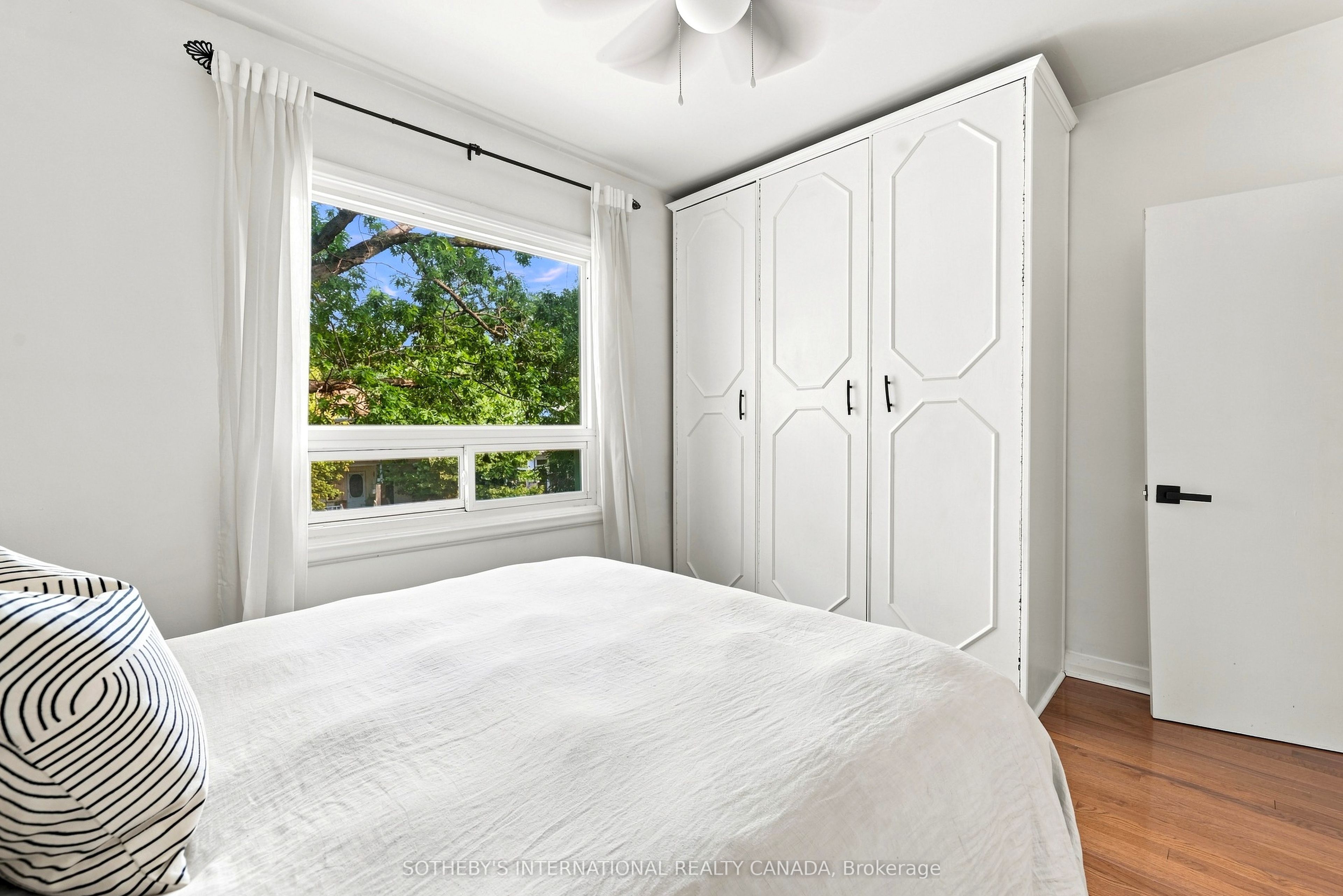 213 Oakcrest Avenue Property Photo 19