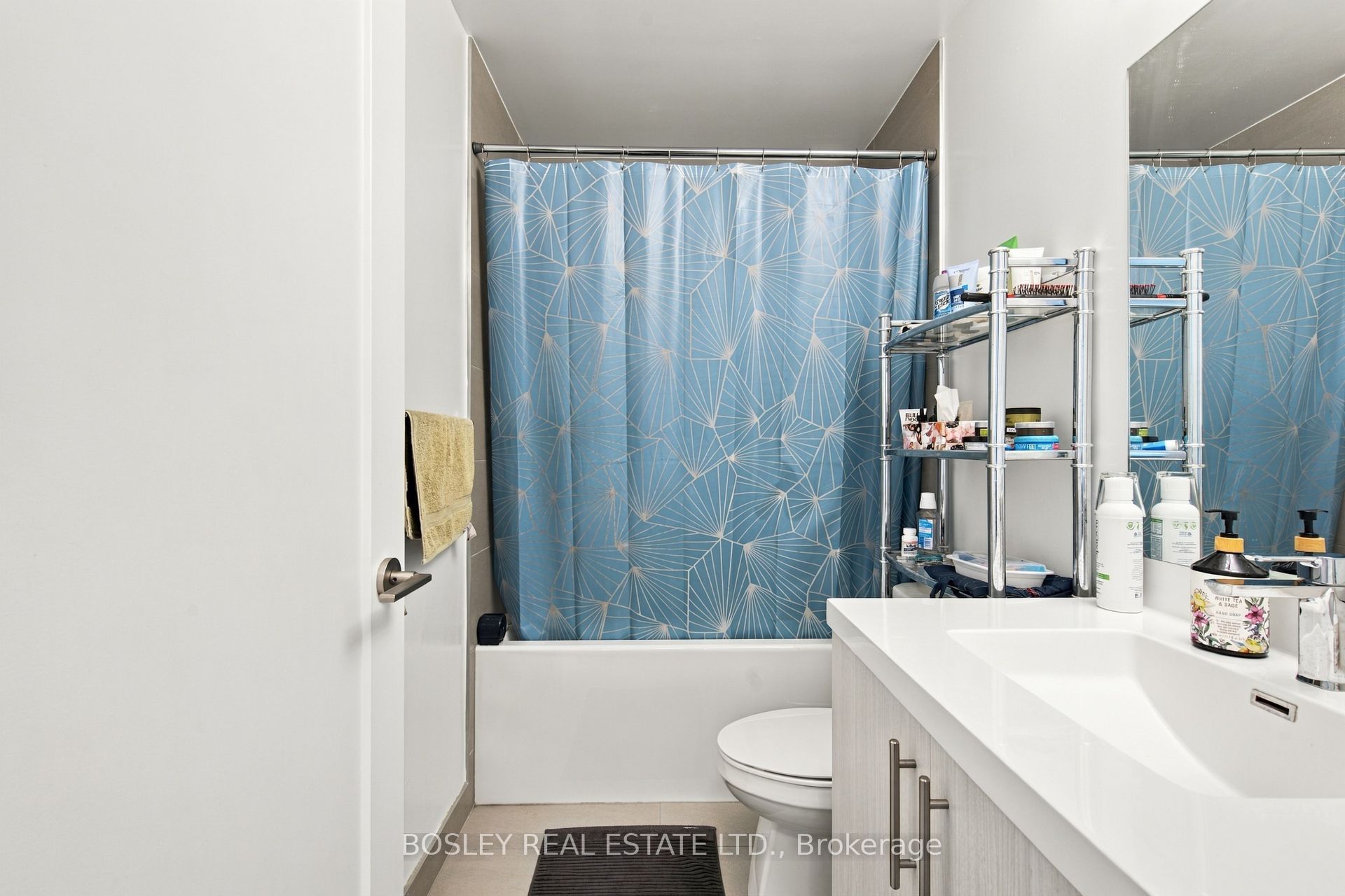 286 Main Street 502 Property Photo 20