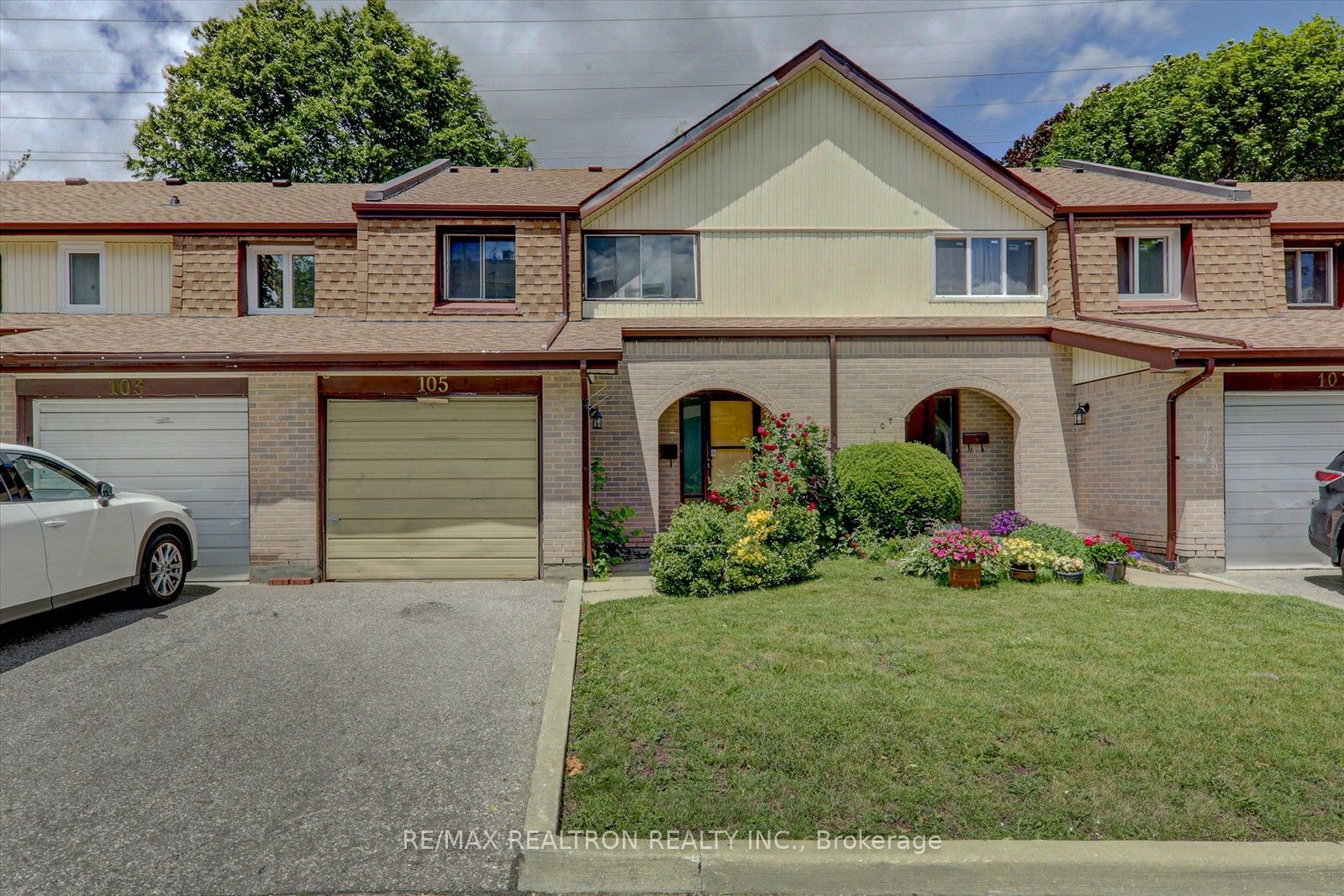 10 Livonia Place 105