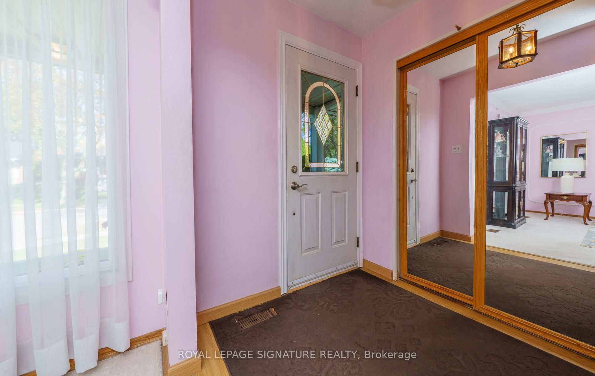 29 Fluellen Drive Property Photo 8