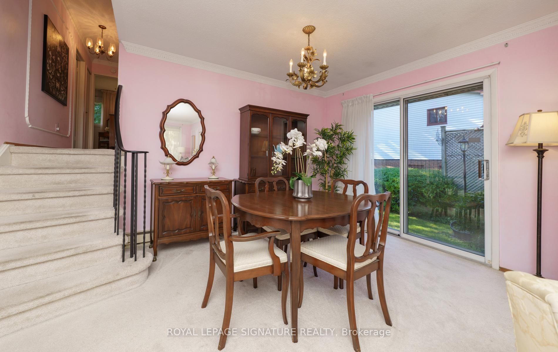29 Fluellen Drive Property Photo 13