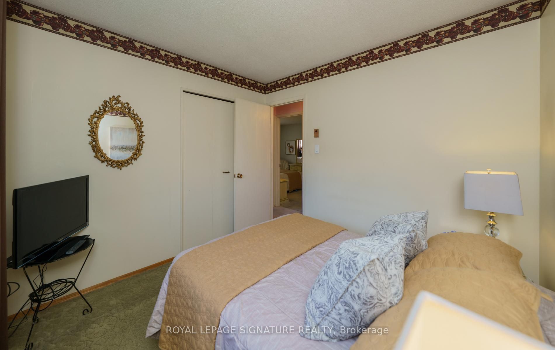 29 Fluellen Drive Property Photo 32