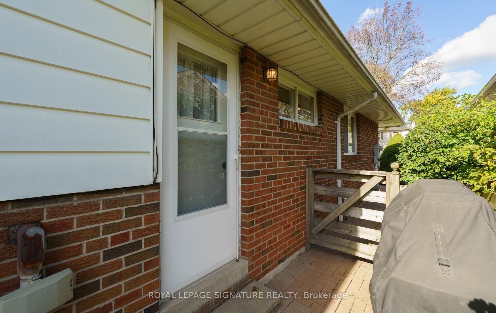 29 Fluellen Drive Property Photo 38