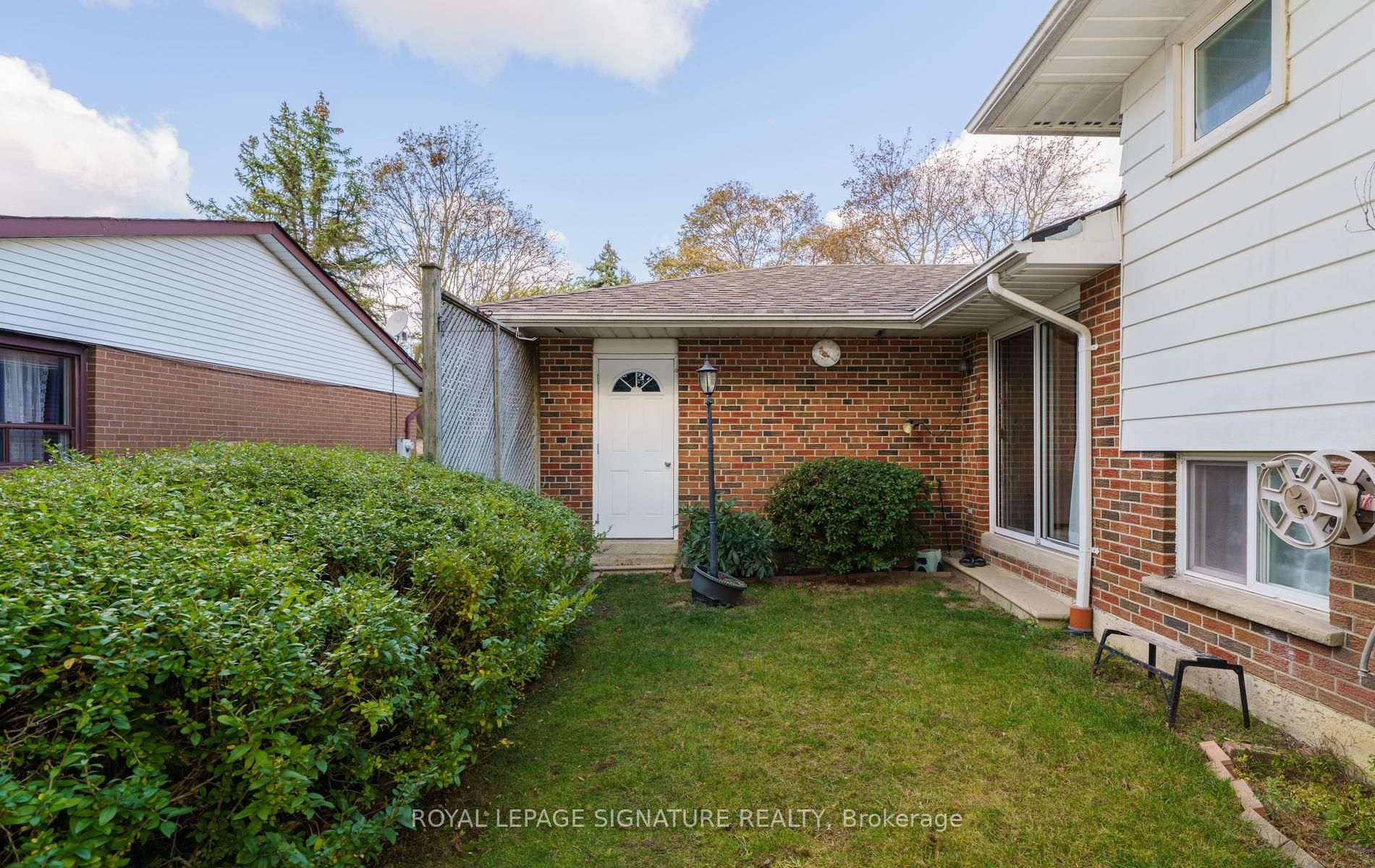 29 Fluellen Drive Property Photo 41