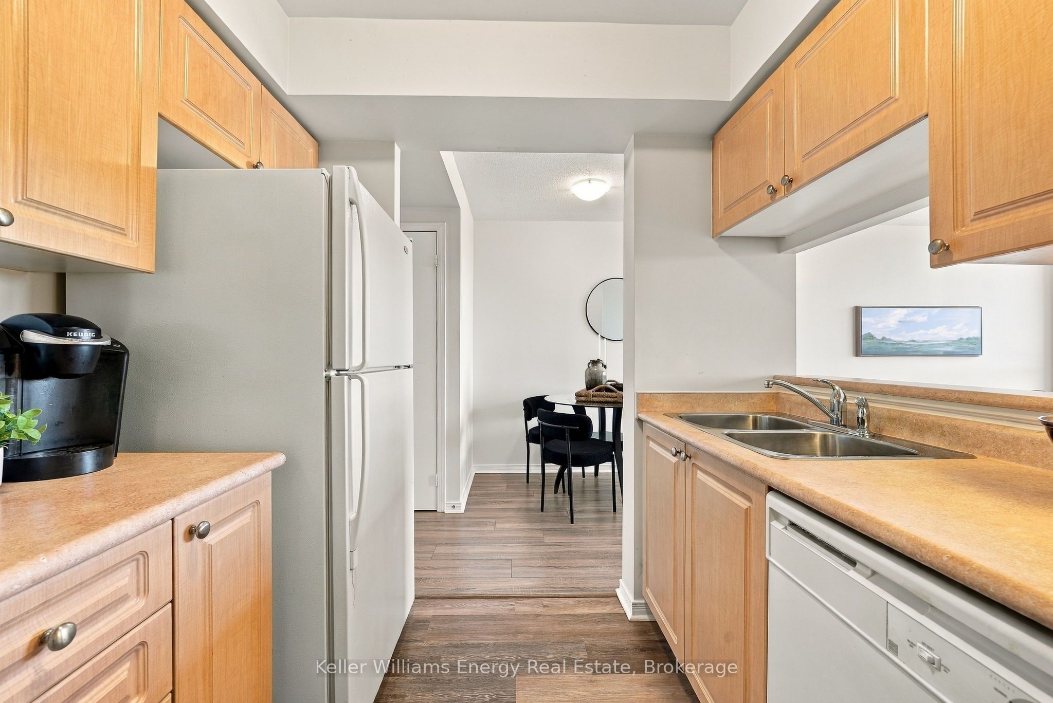 1200 The Esplanade N 705 Property Photo 9