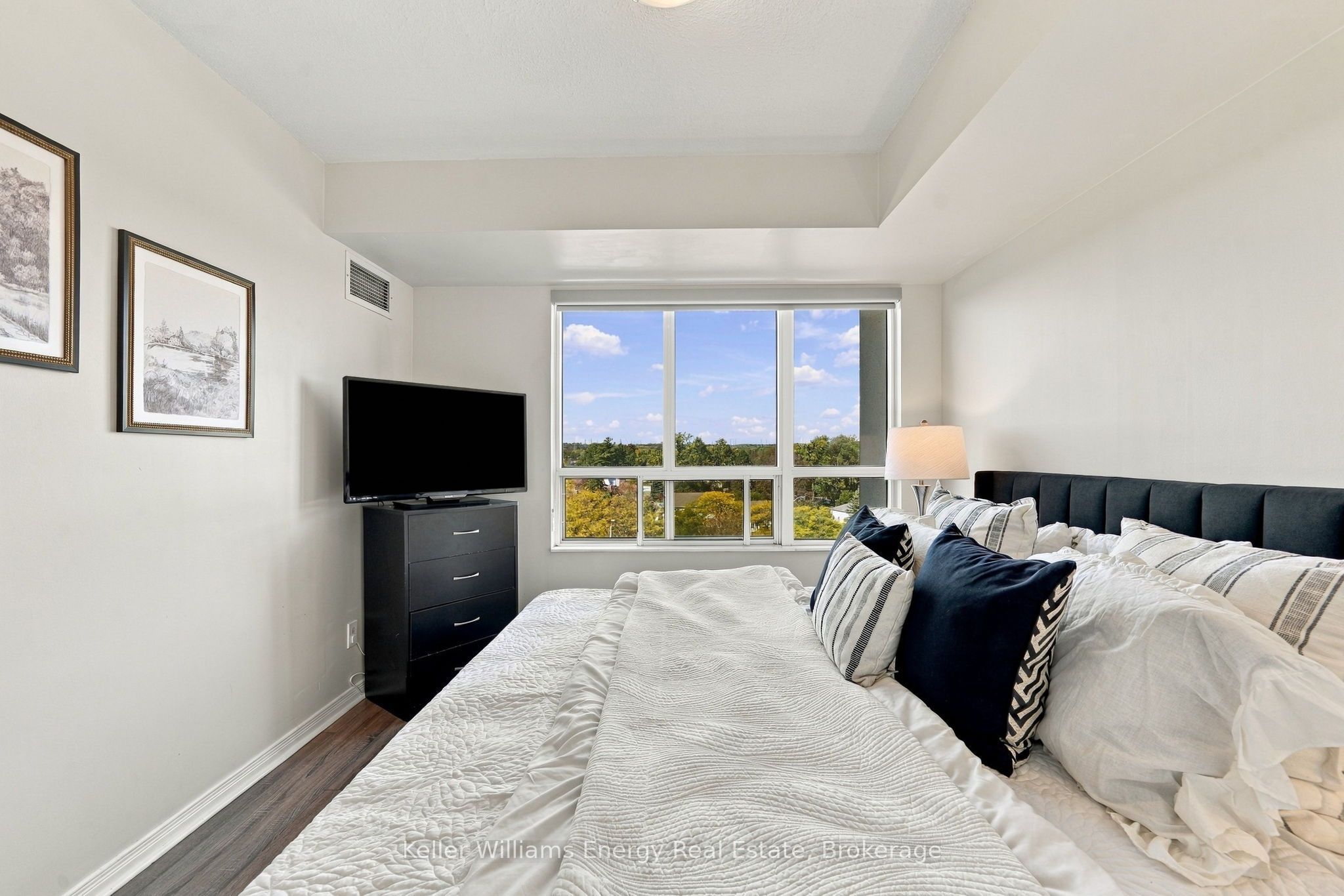 1200 The Esplanade N 705 Property Photo 12