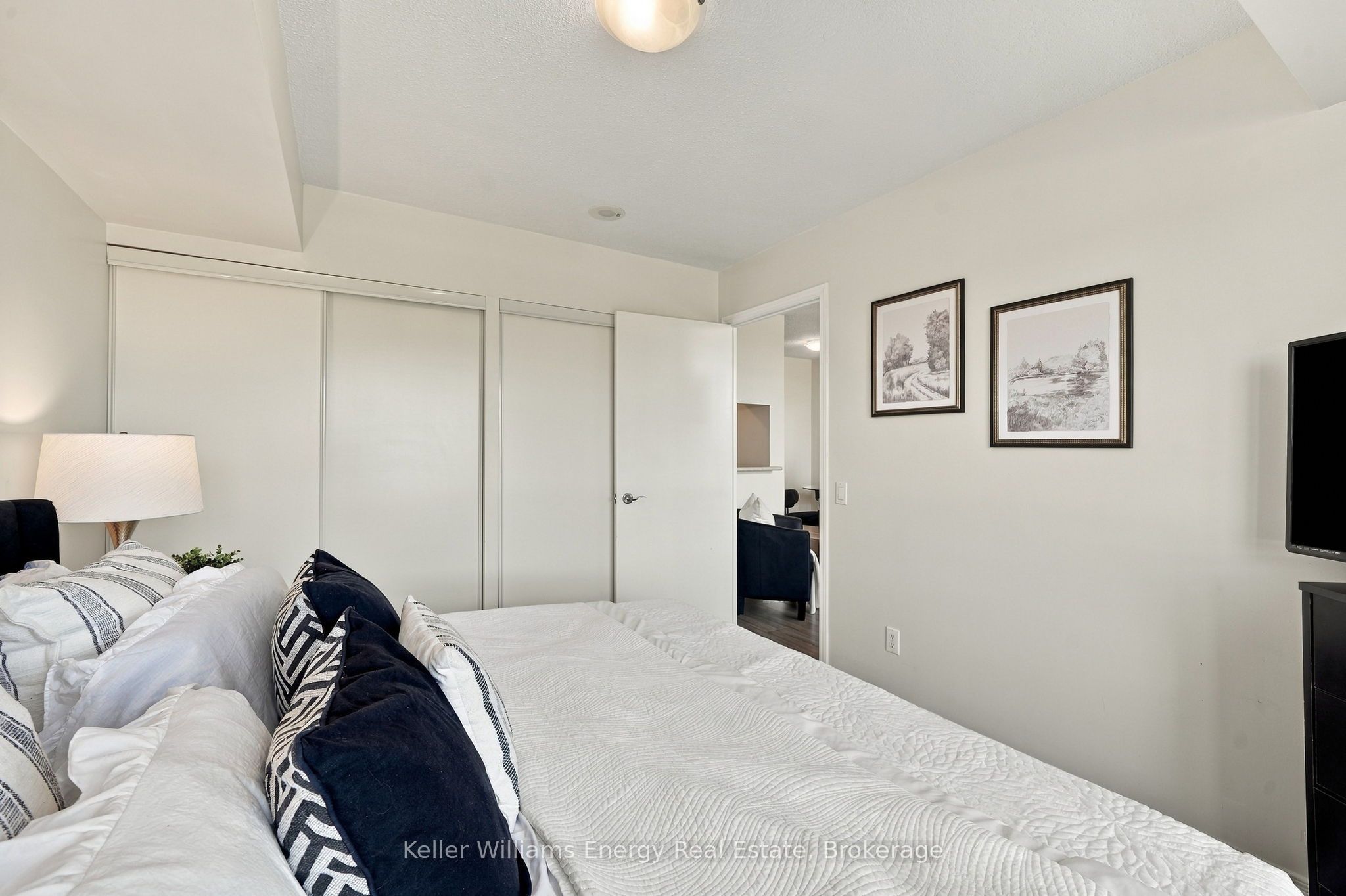 1200 The Esplanade N 705 Property Photo 14
