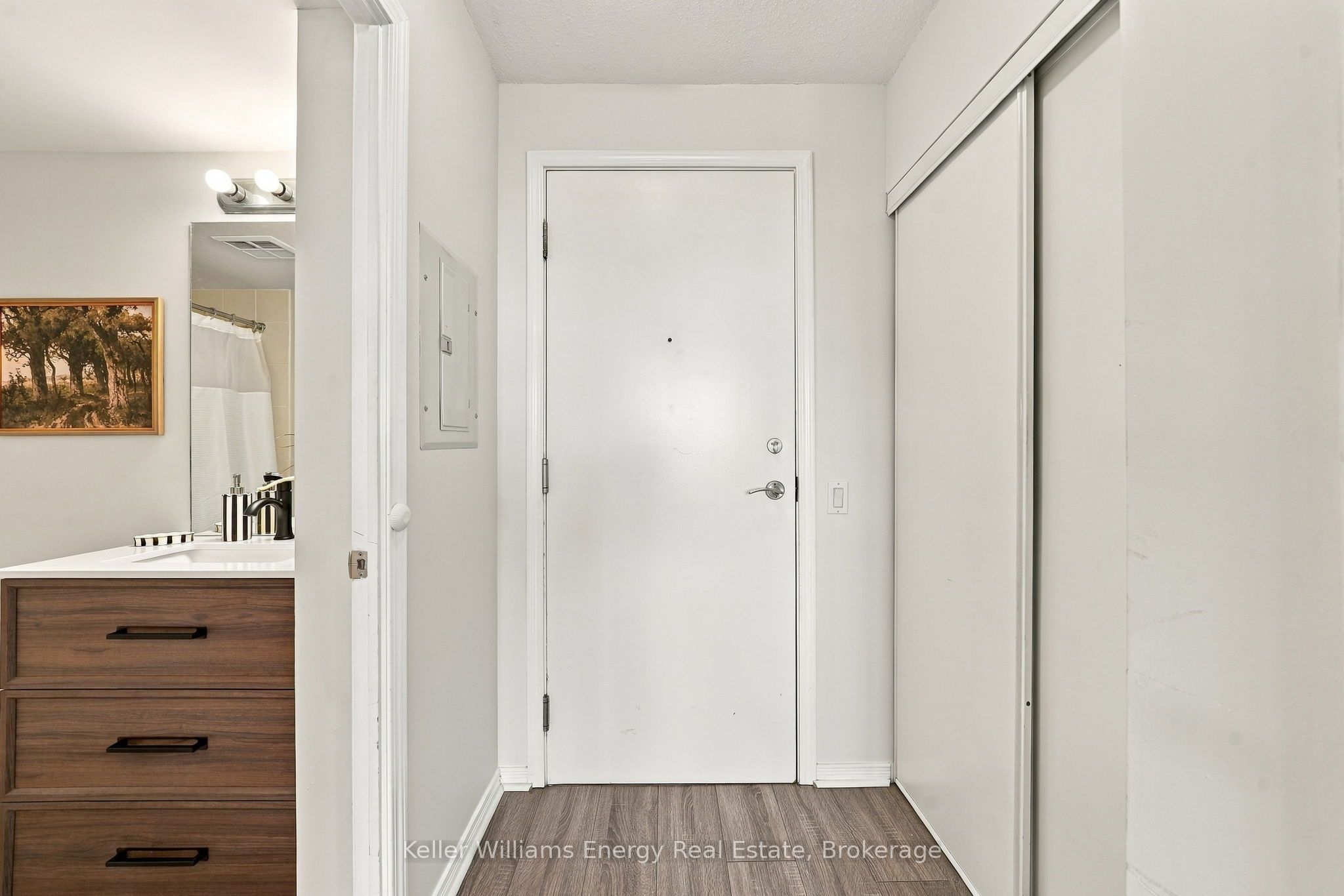 1200 The Esplanade N 705 Property Photo 18