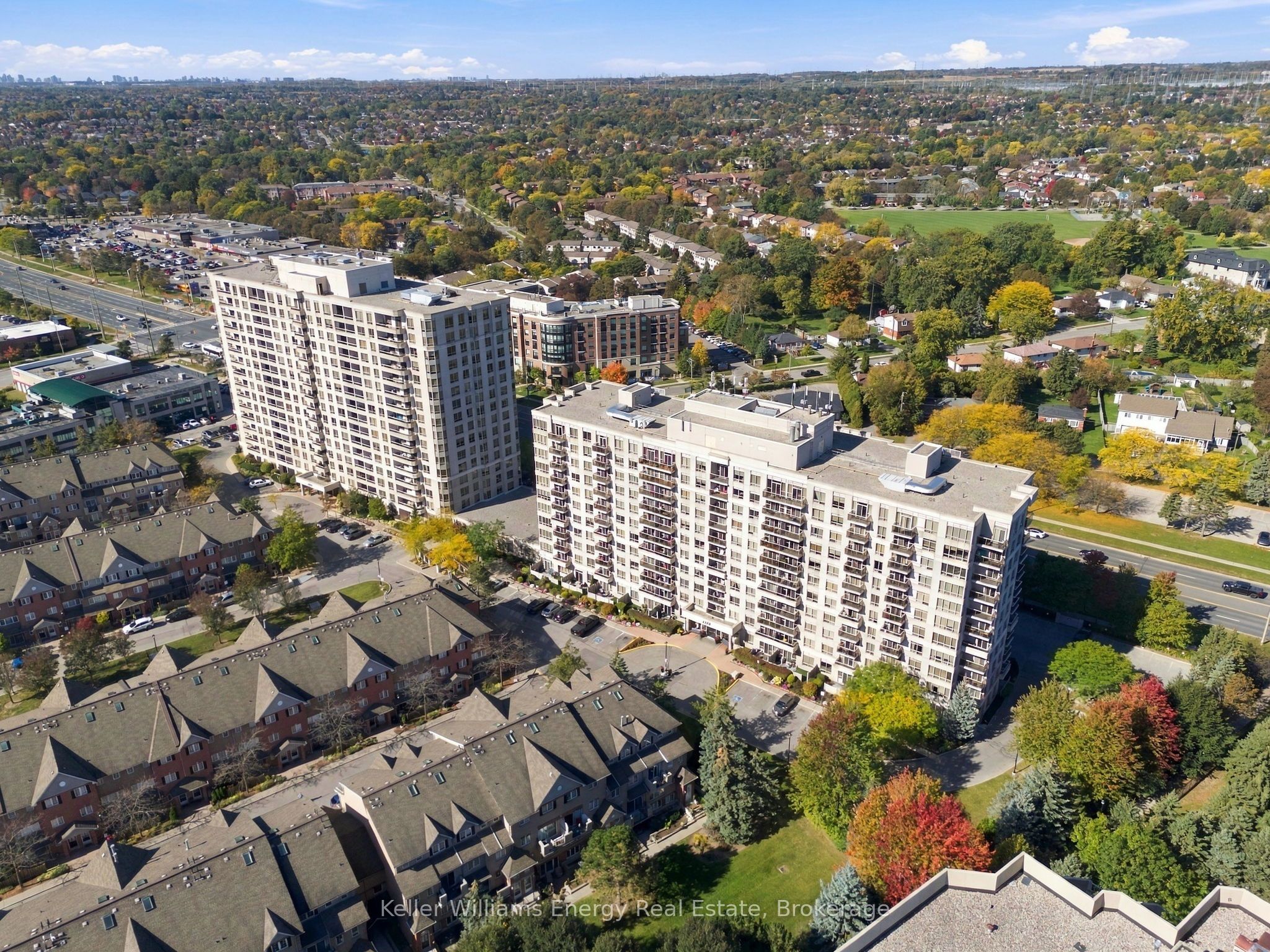 1200 The Esplanade N 705 Property Photo 28