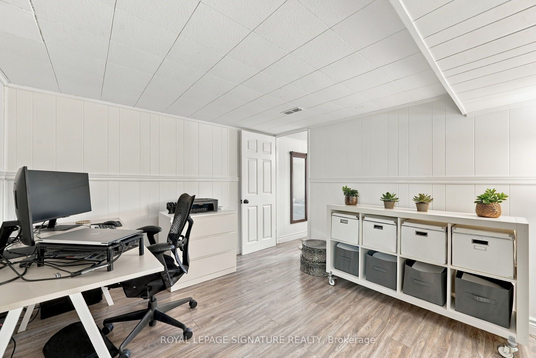 95 Laurel Avenue Property Photo 23