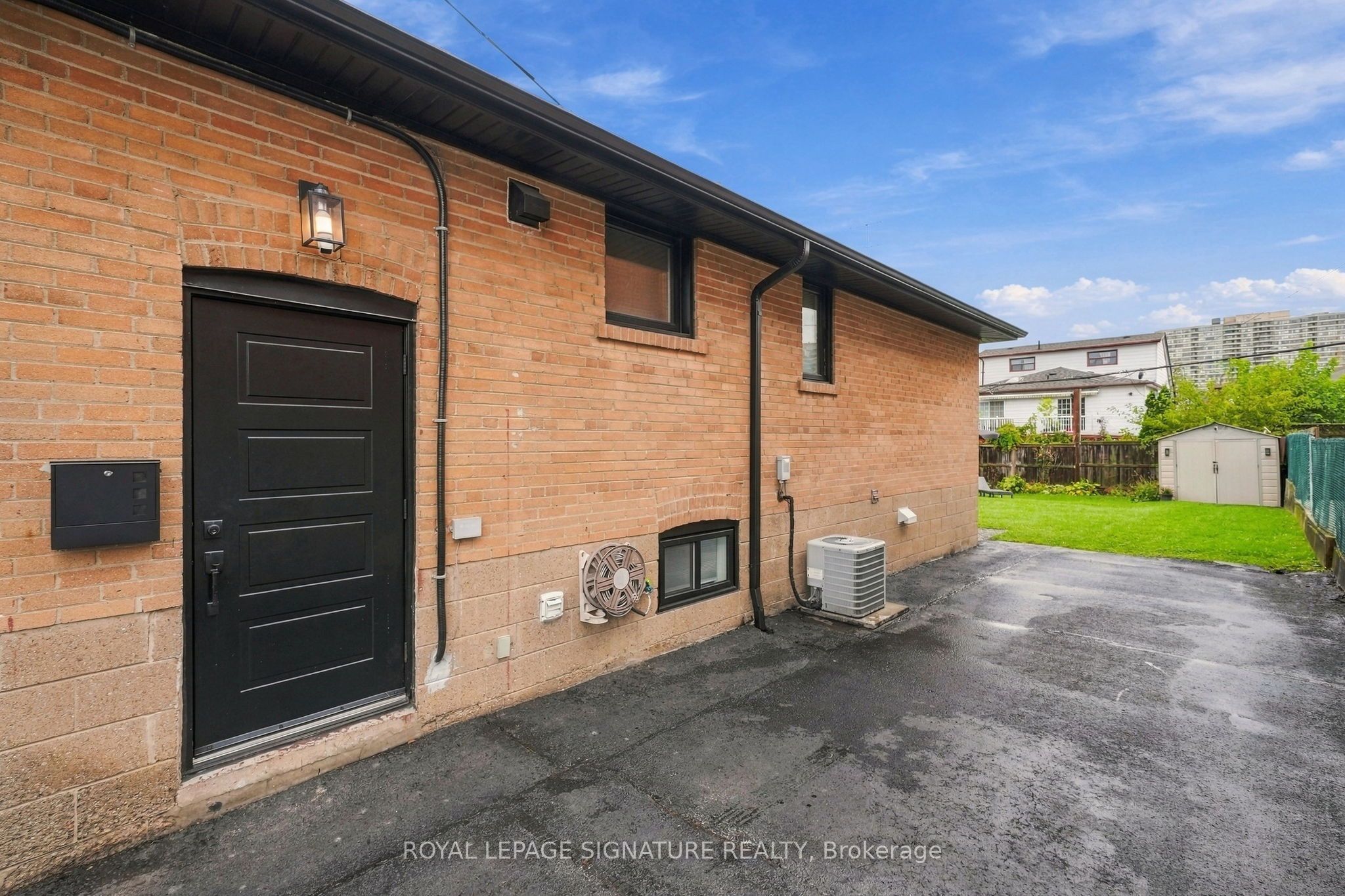 95 Laurel Avenue Property Photo 39
