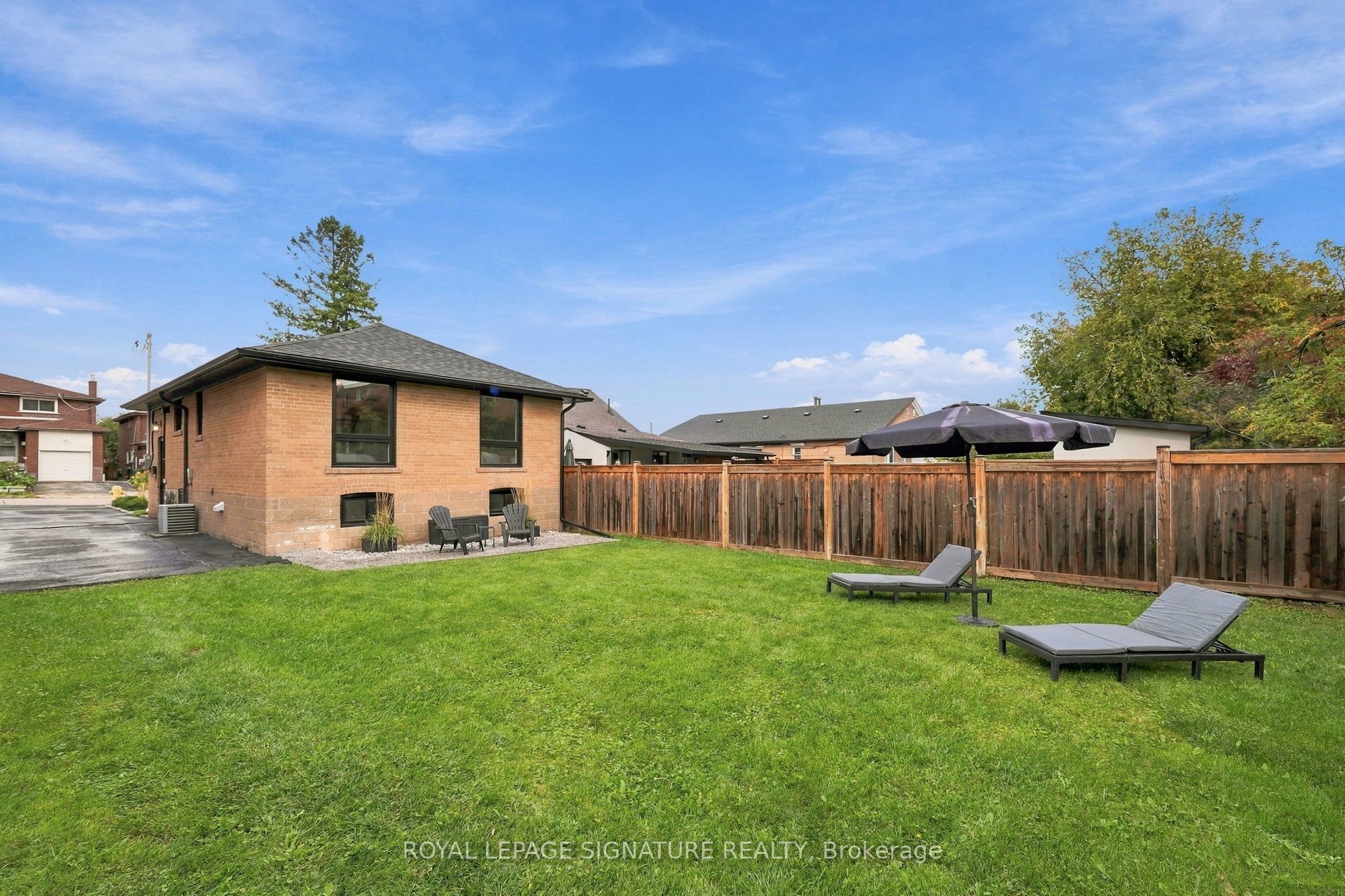 95 Laurel Avenue Property Photo 44