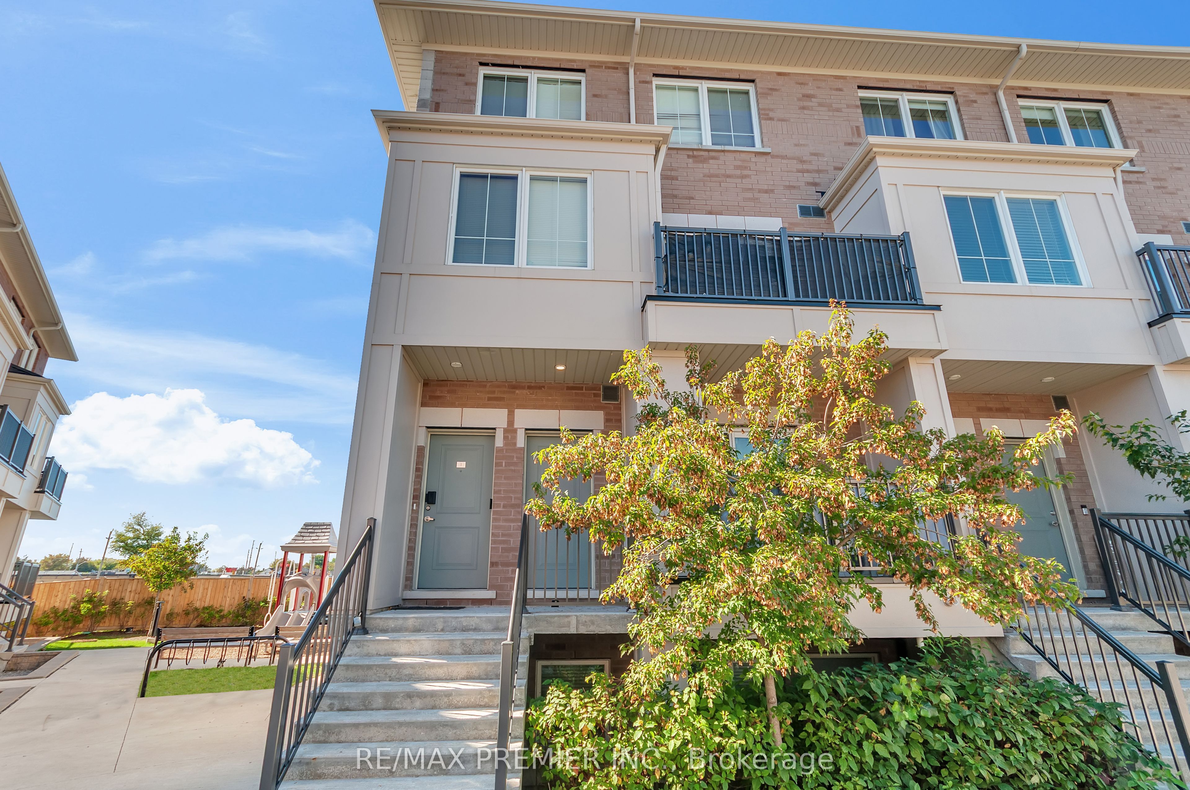 480 Beresford Path 2