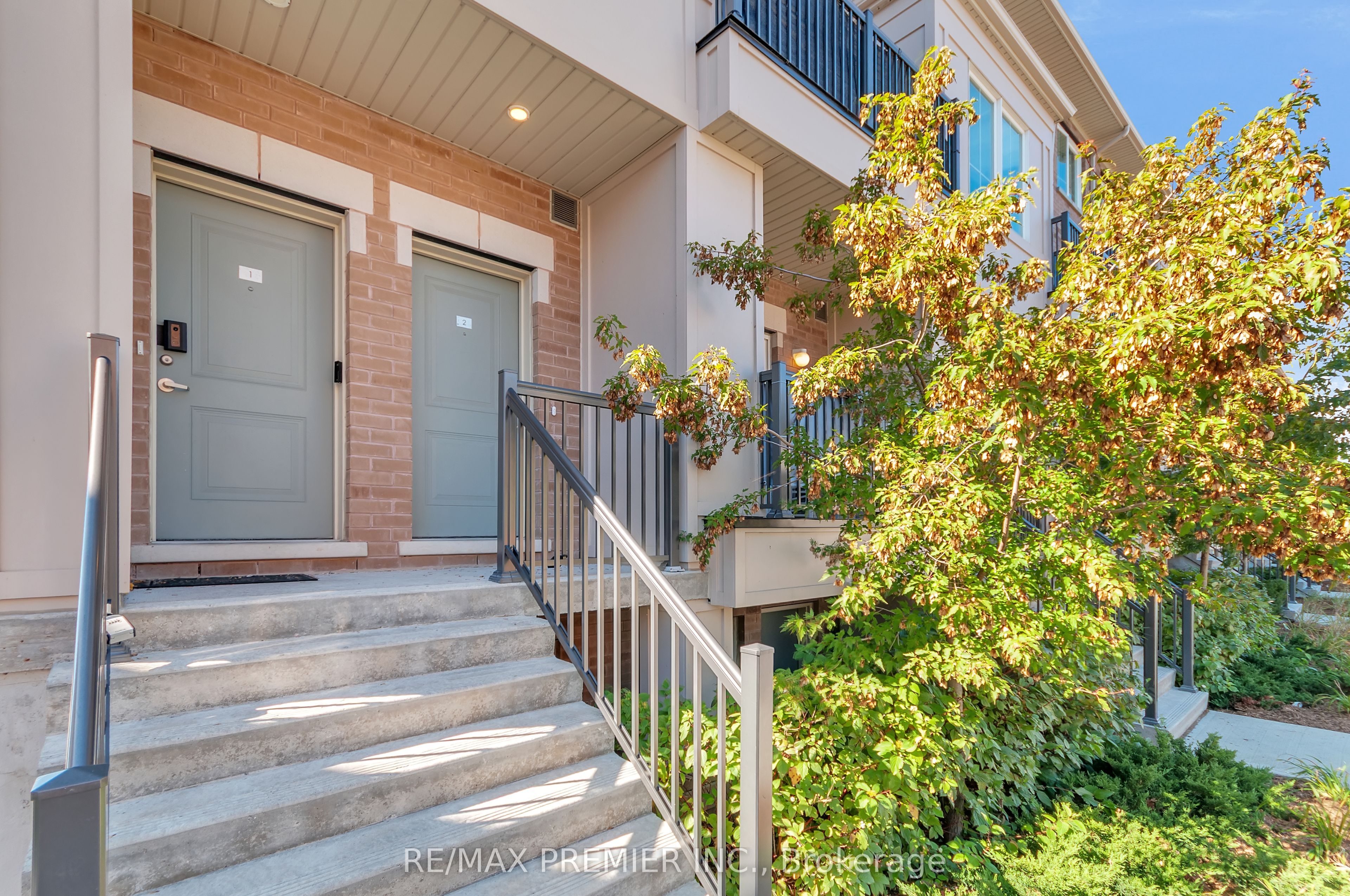 480 Beresford Path 2 Property Photo 23