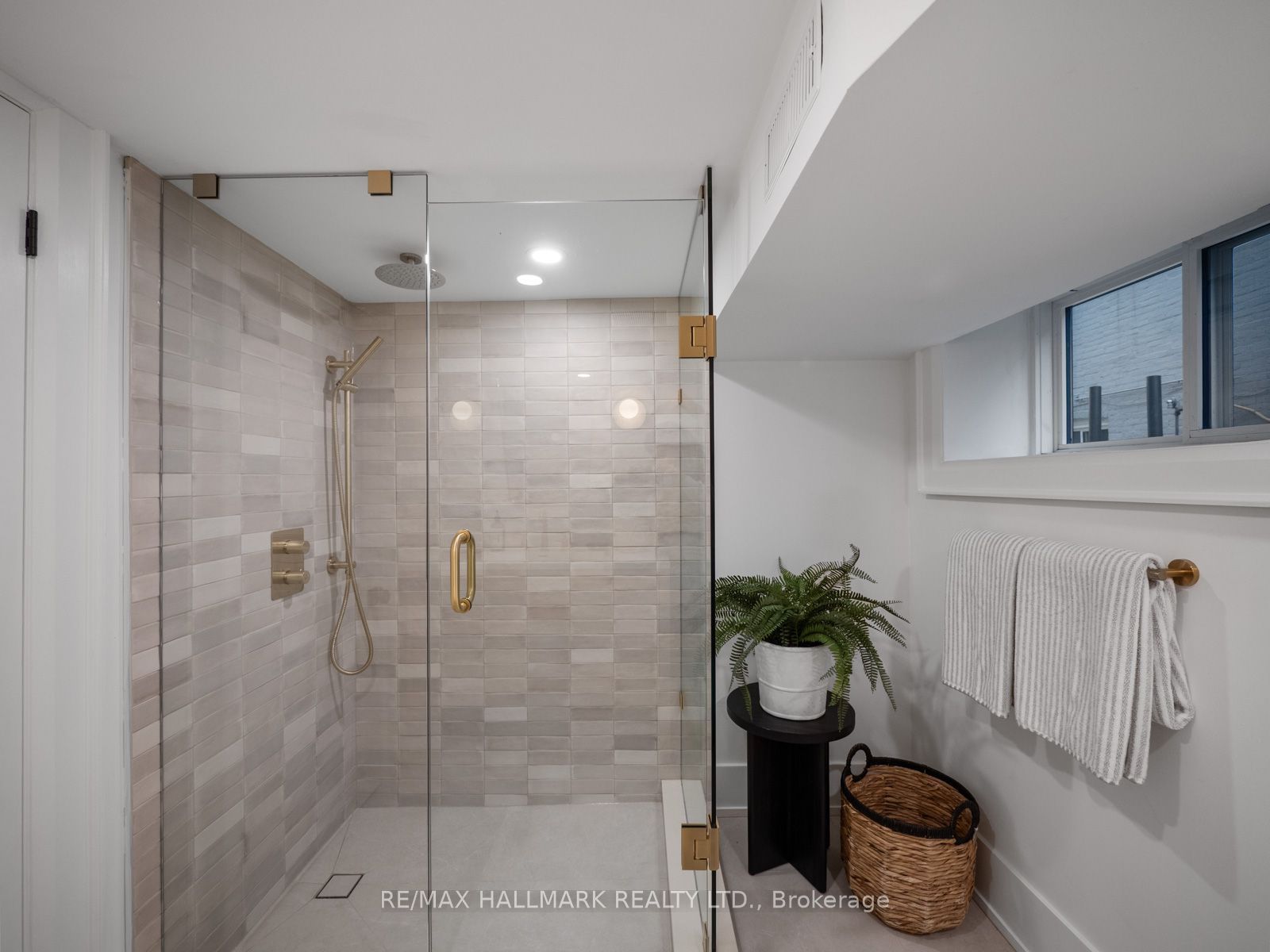 14 Mcgee Street Property Photo 46