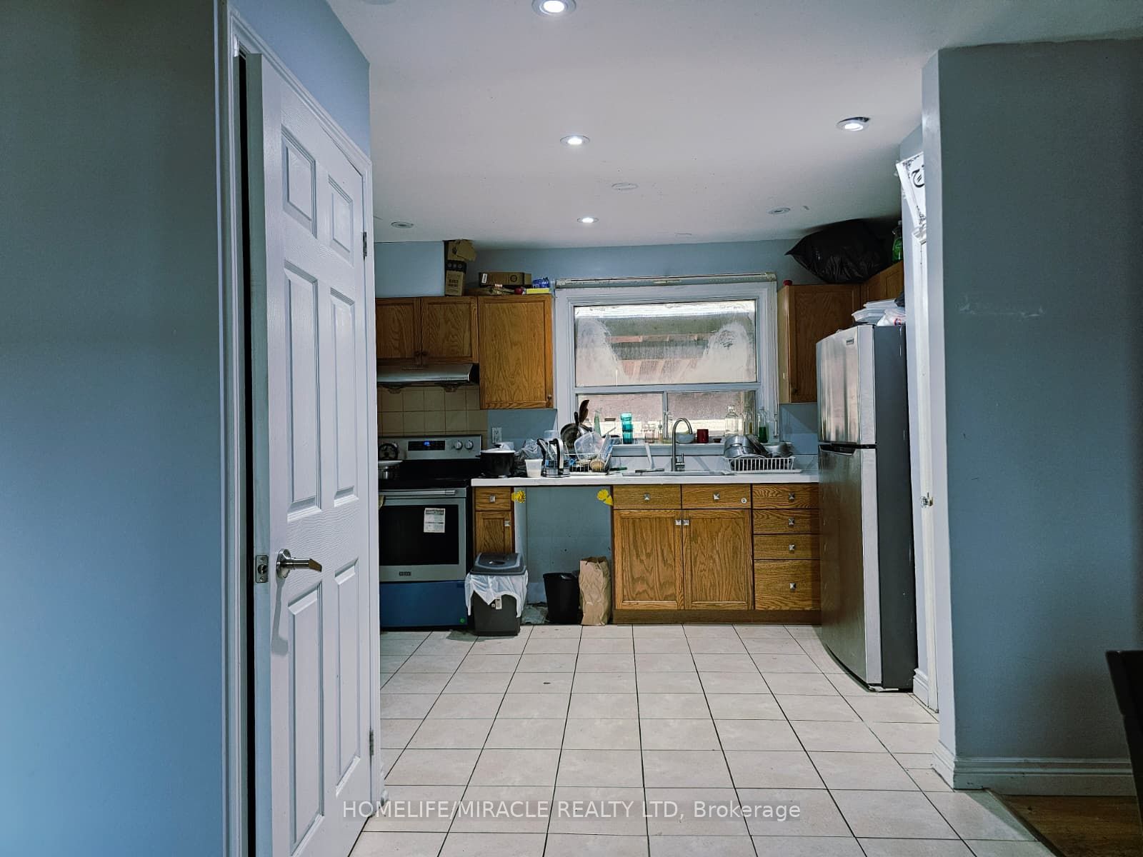 54 Medina Crescent Property Photo 4