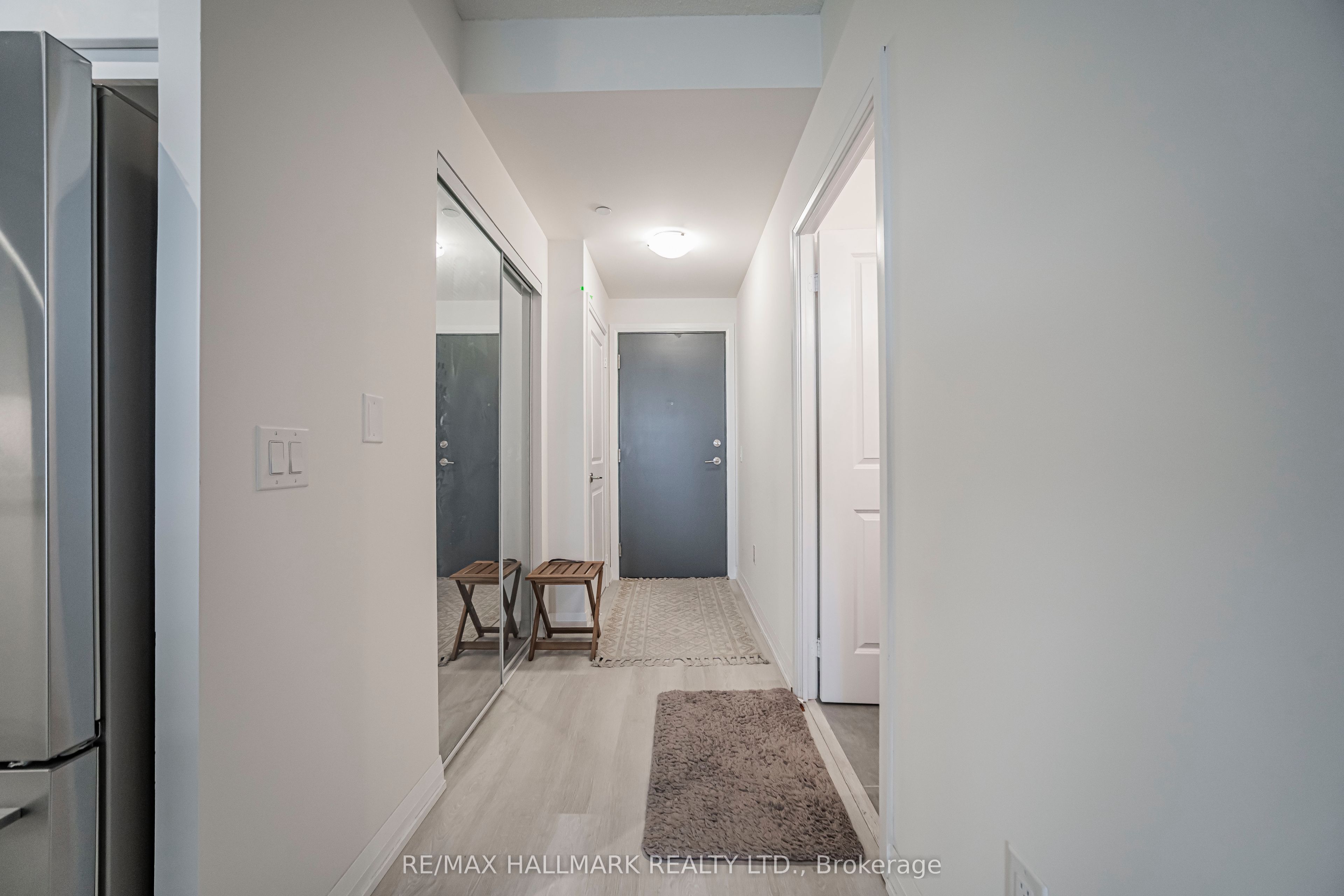 3260 Sheppard Avenue E 2203 Property Photo 3