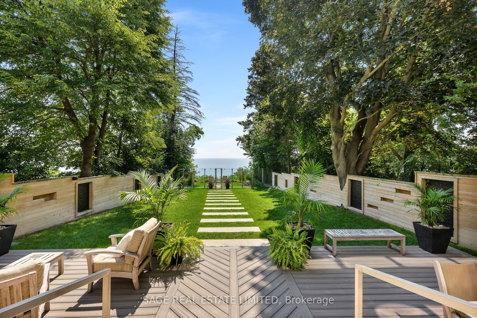 79 Fishleigh Drive Property Photo 4