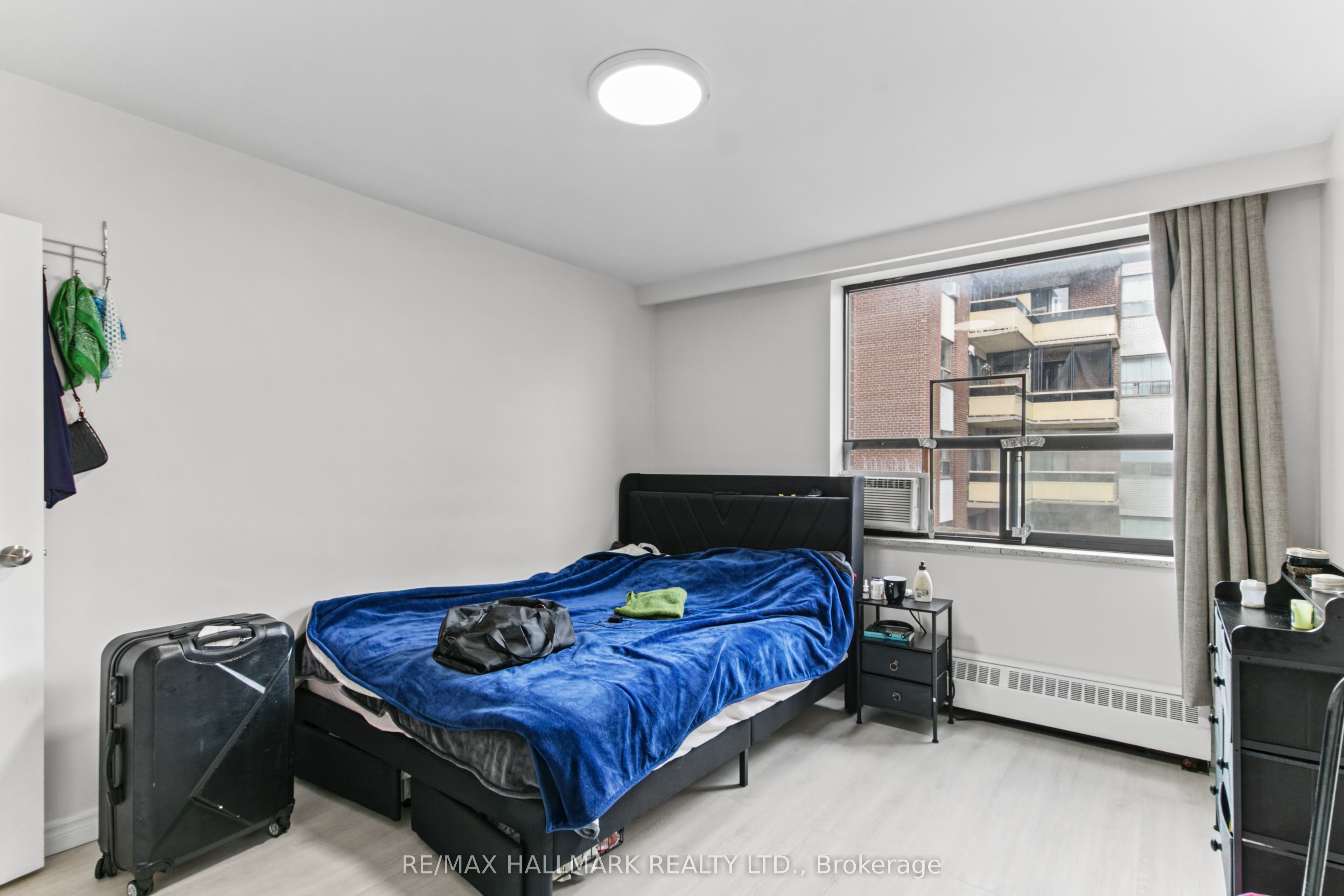 915 Midland Avenue 506 Property Photo 5