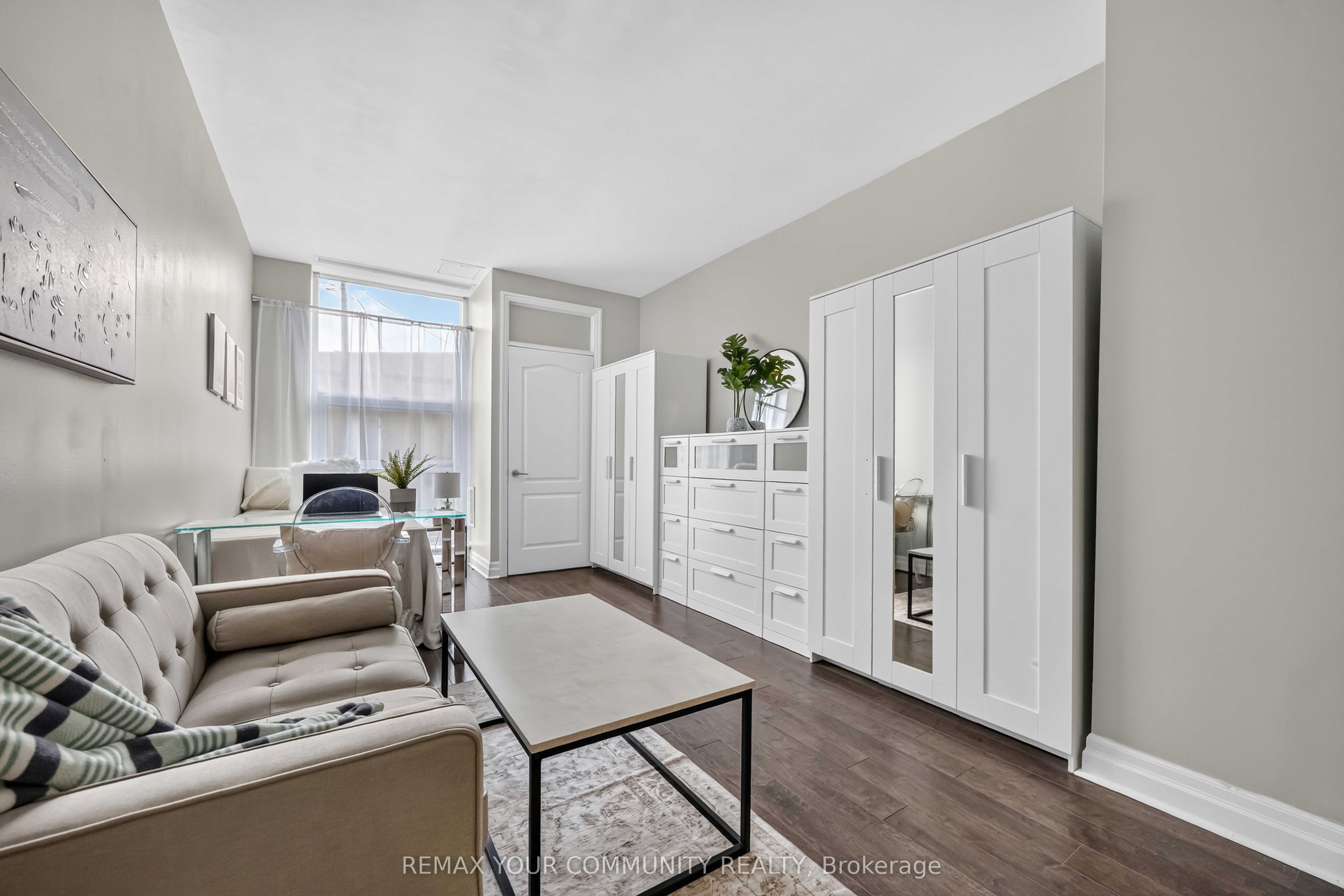 44 Bond Street W 101 Property Photo 14