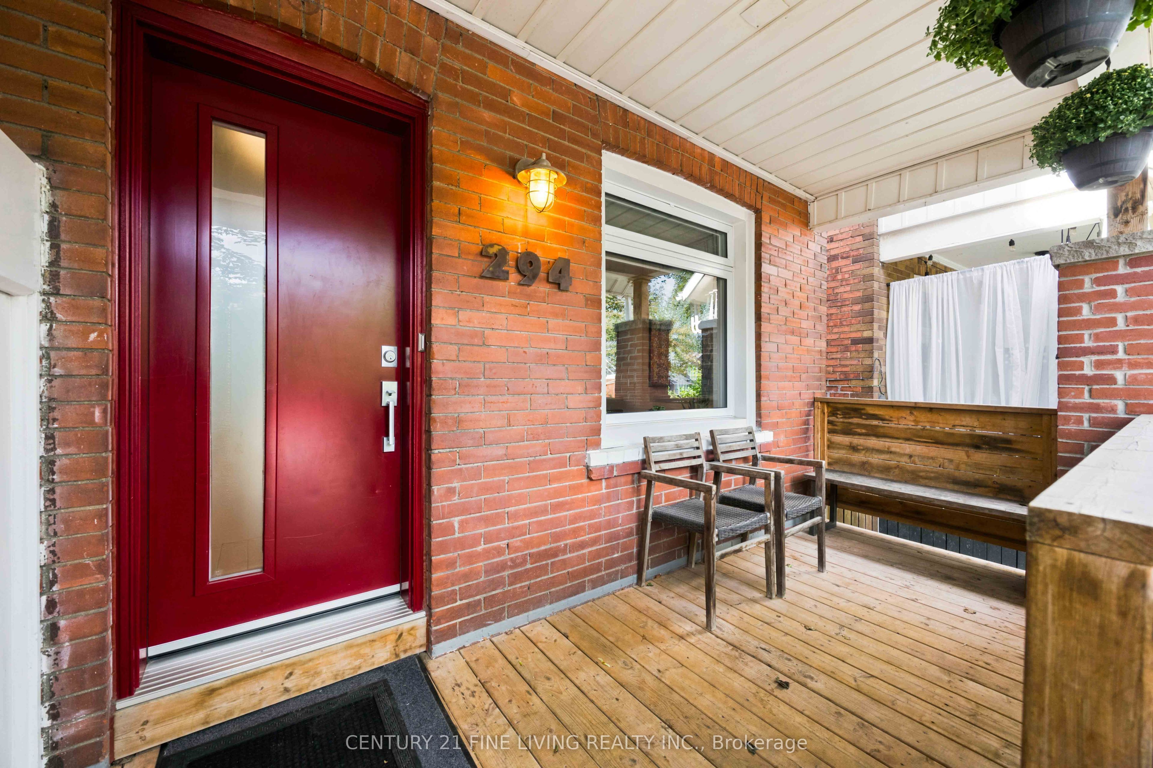 294 Gainsborough Road Property Photo 3
