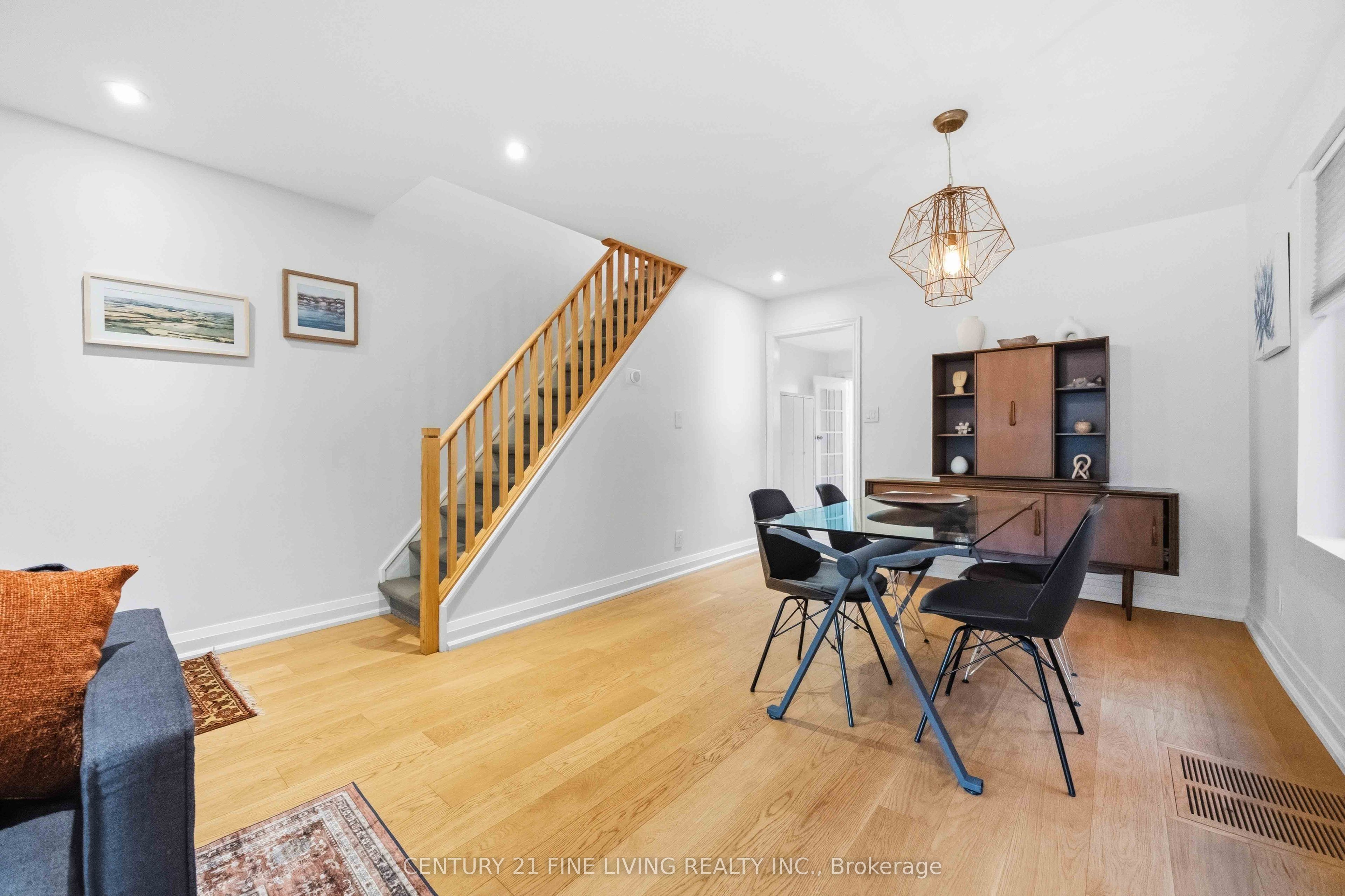 294 Gainsborough Road Property Photo 9