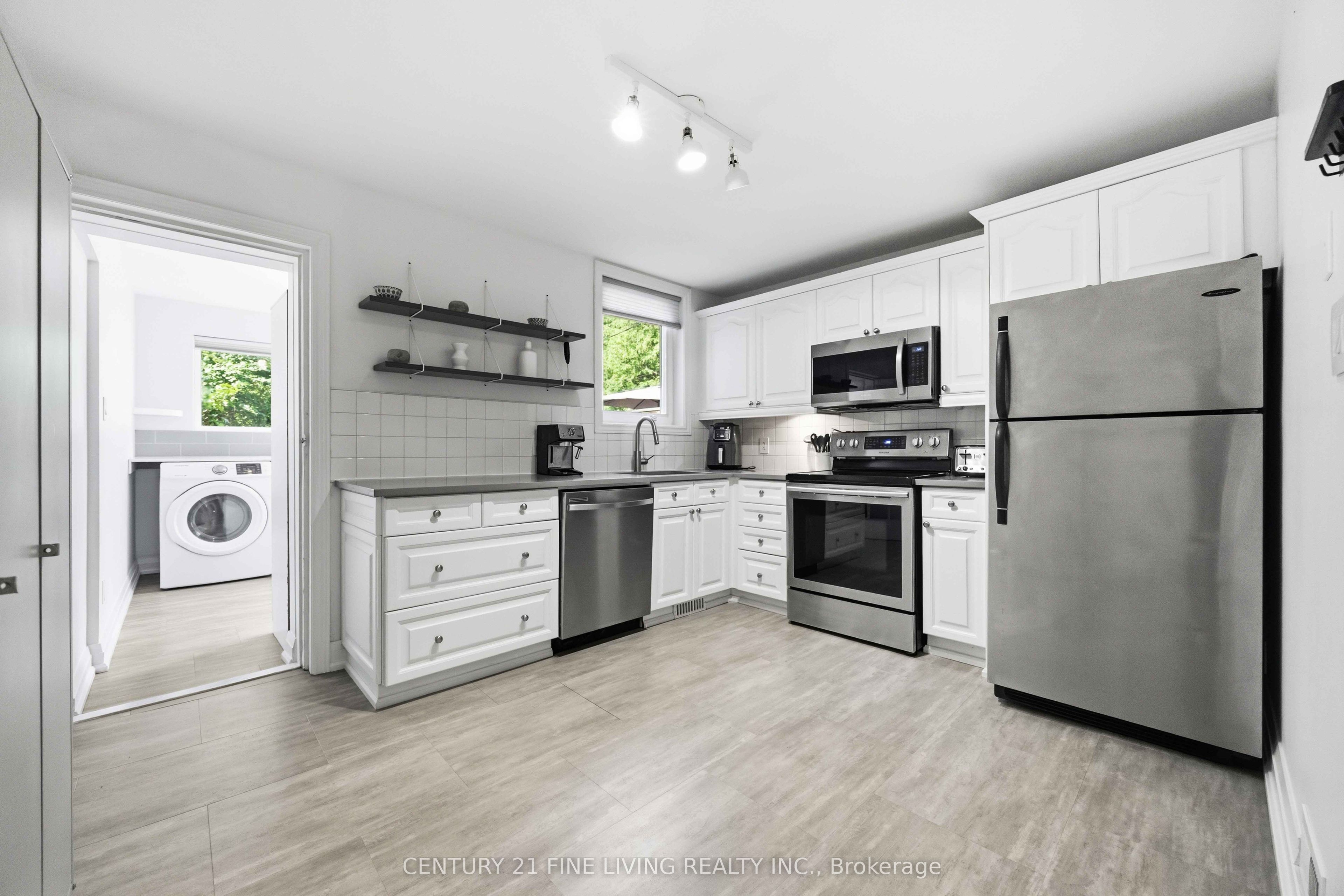 294 Gainsborough Road Property Photo 15
