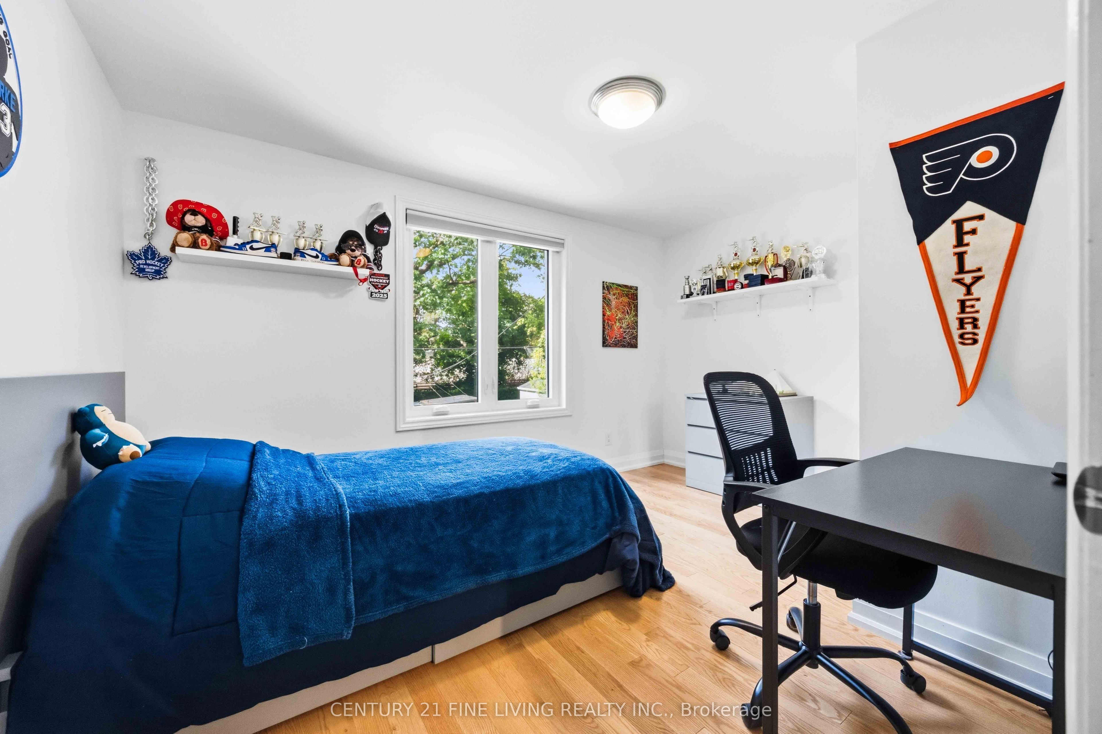 294 Gainsborough Road Property Photo 27