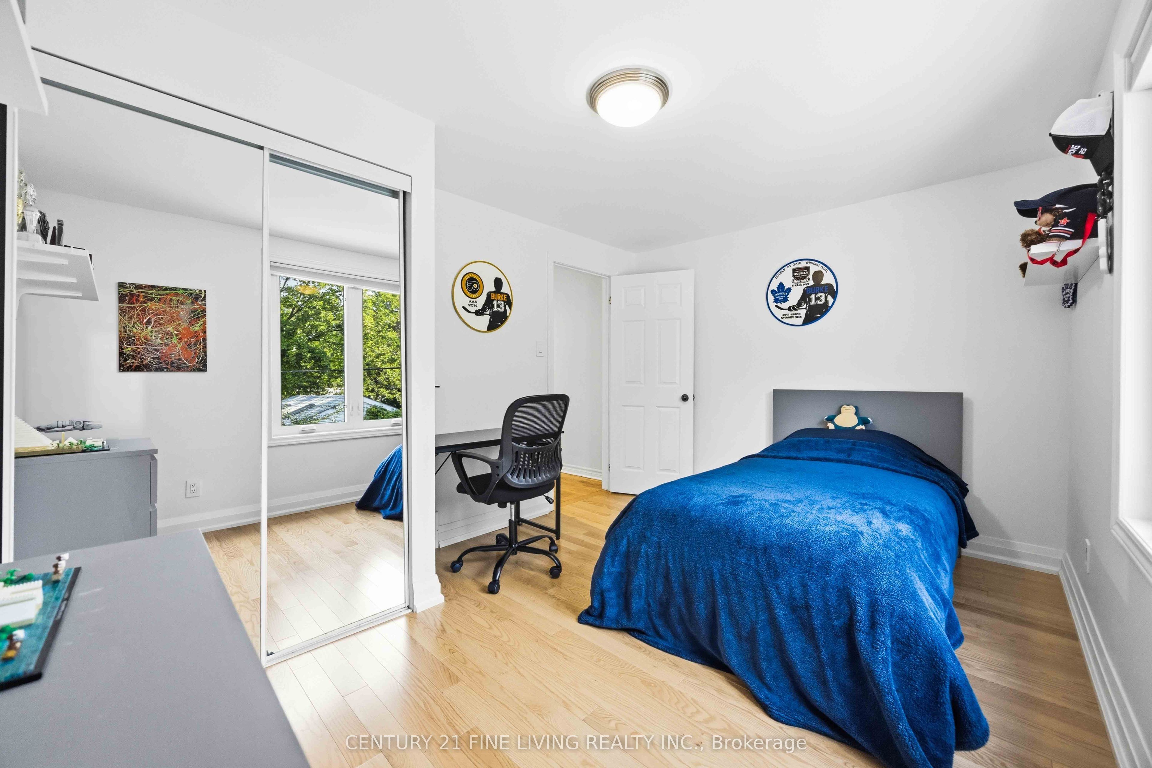 294 Gainsborough Road Property Photo 28