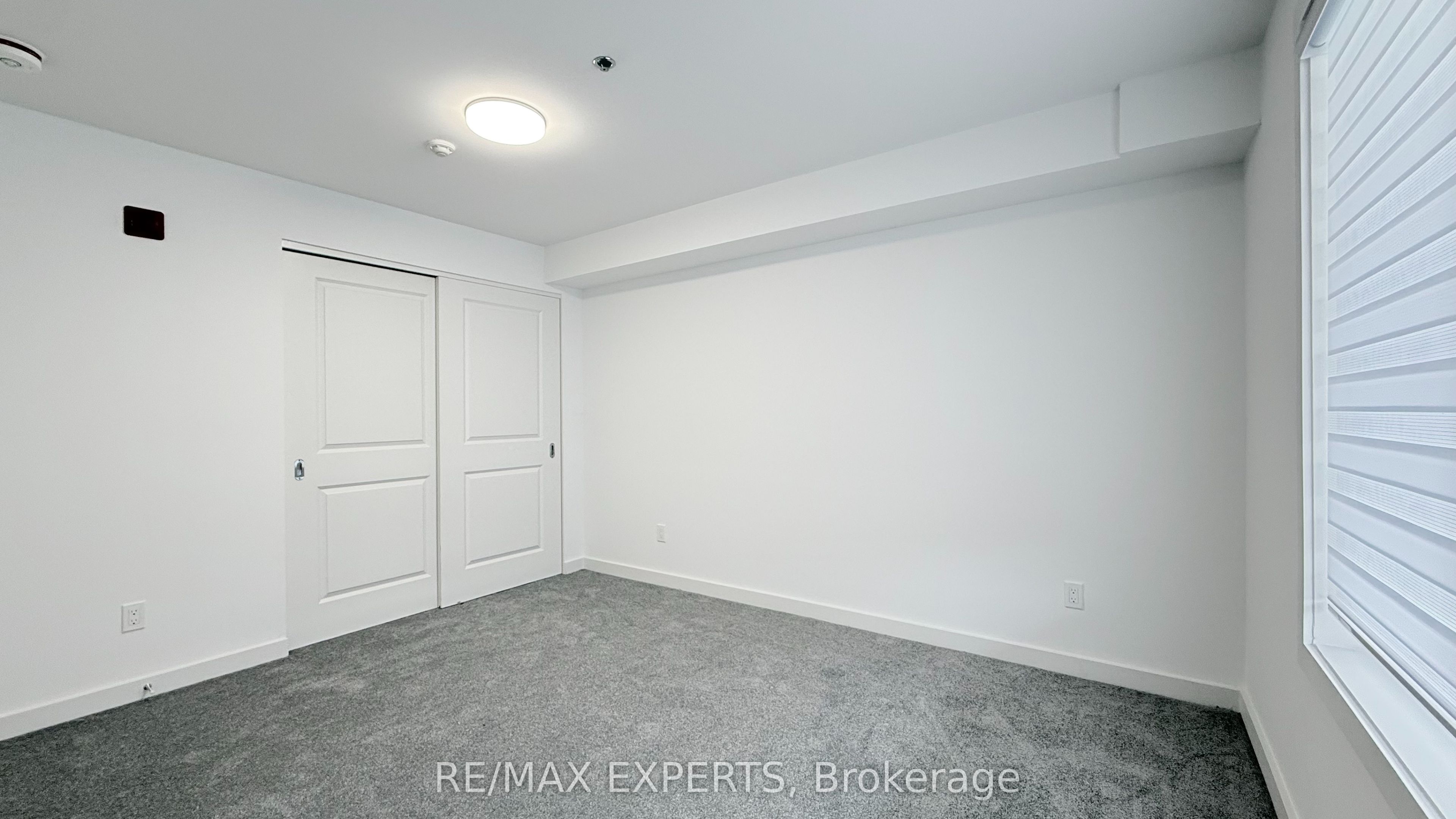 45 Connaught Avenue 402 Property Photo 4