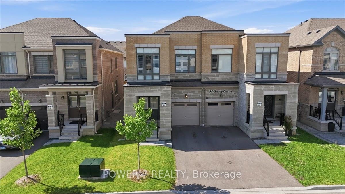 94 Conarty Crescent Property Photo 2