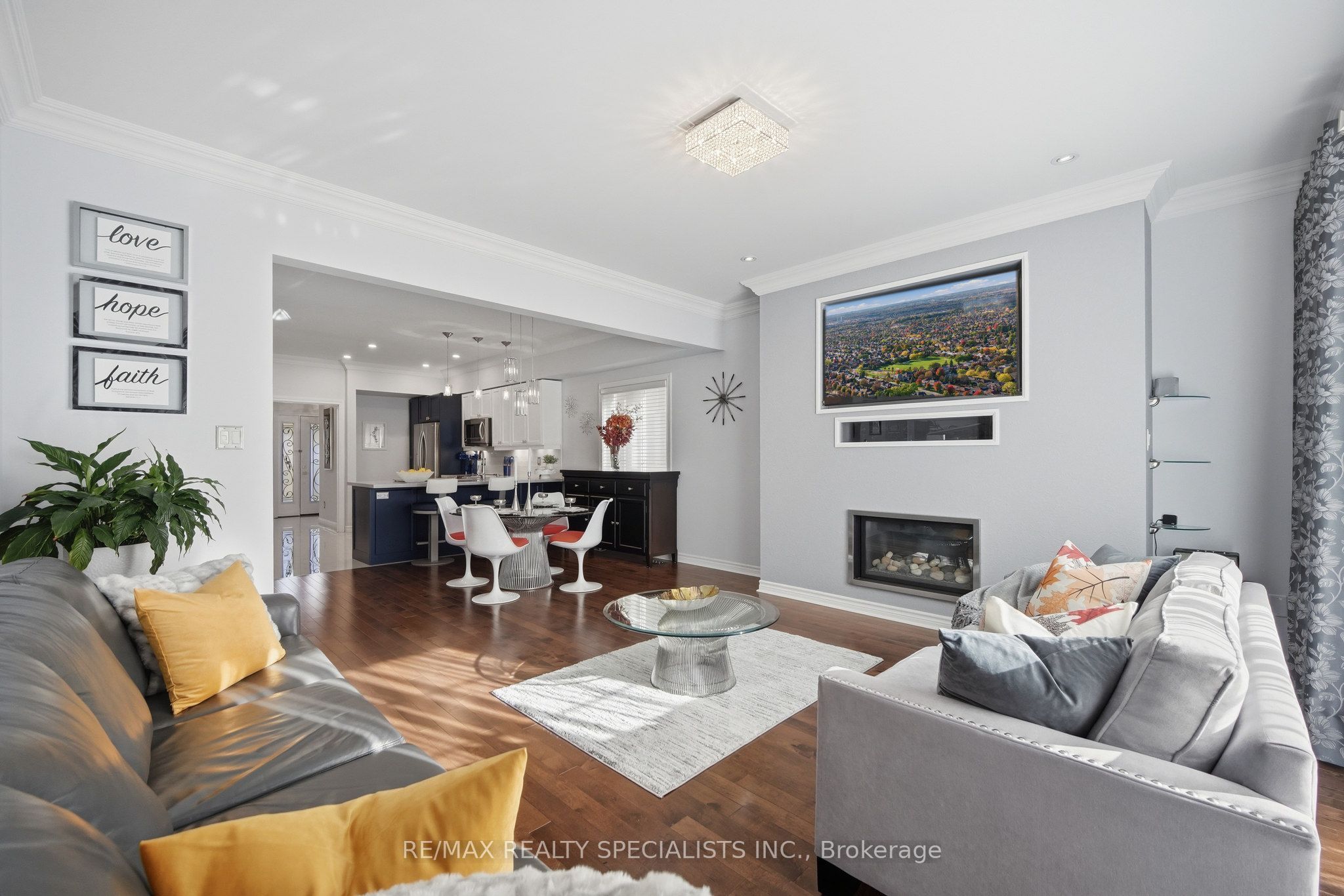 935 Barbados Street Property Photo 16