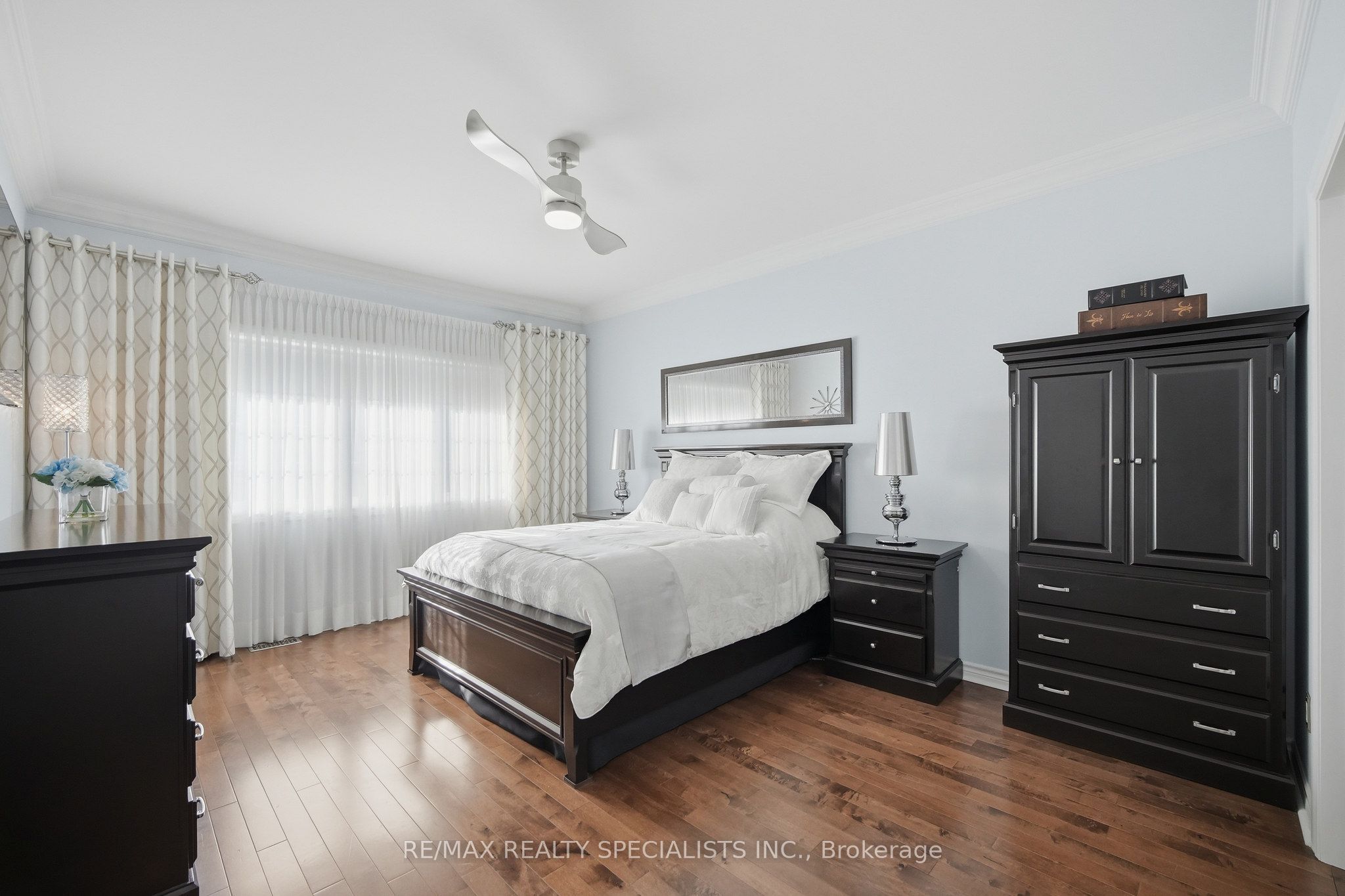 935 Barbados Street Property Photo 17