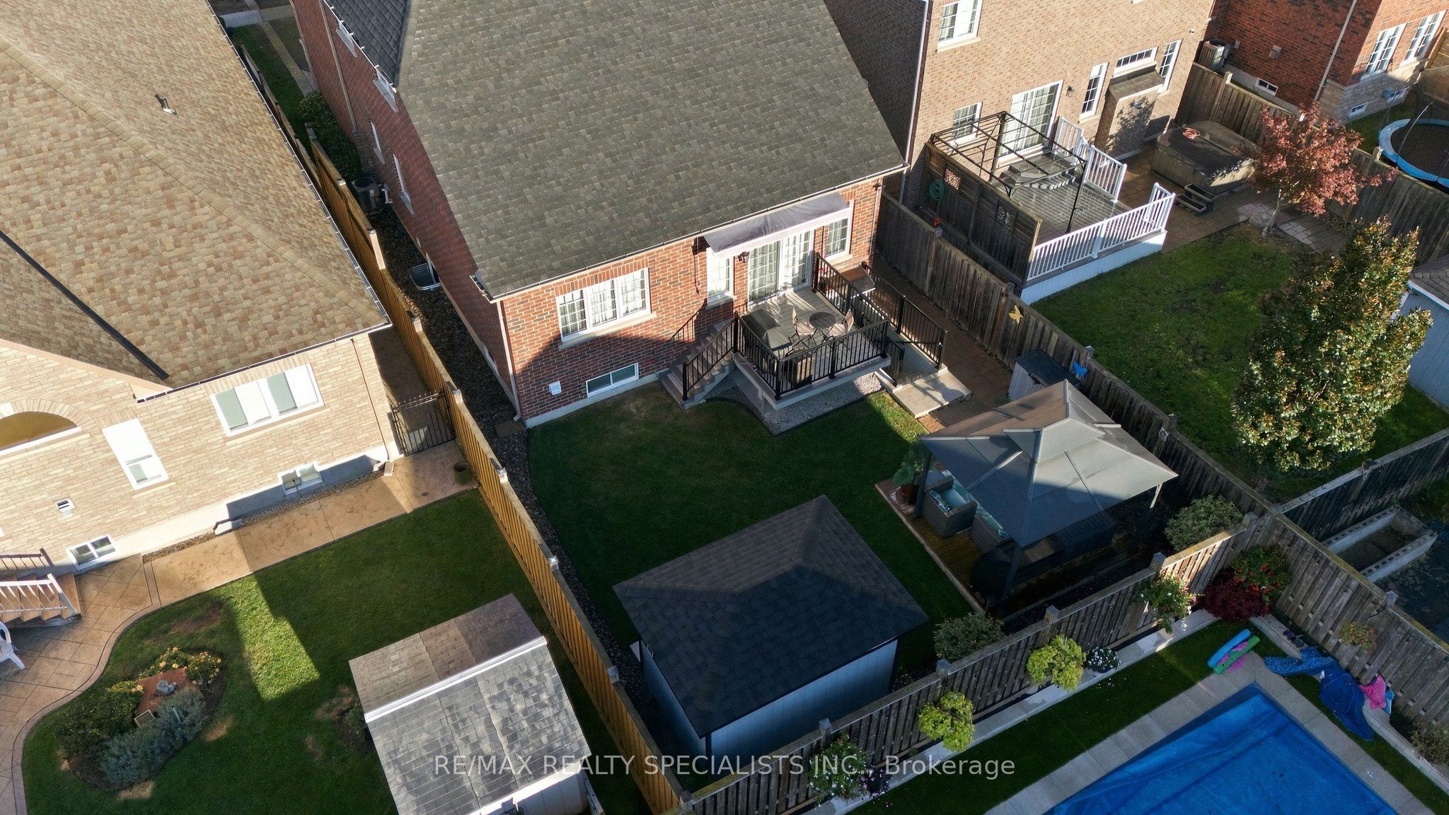 935 Barbados Street Property Photo 45