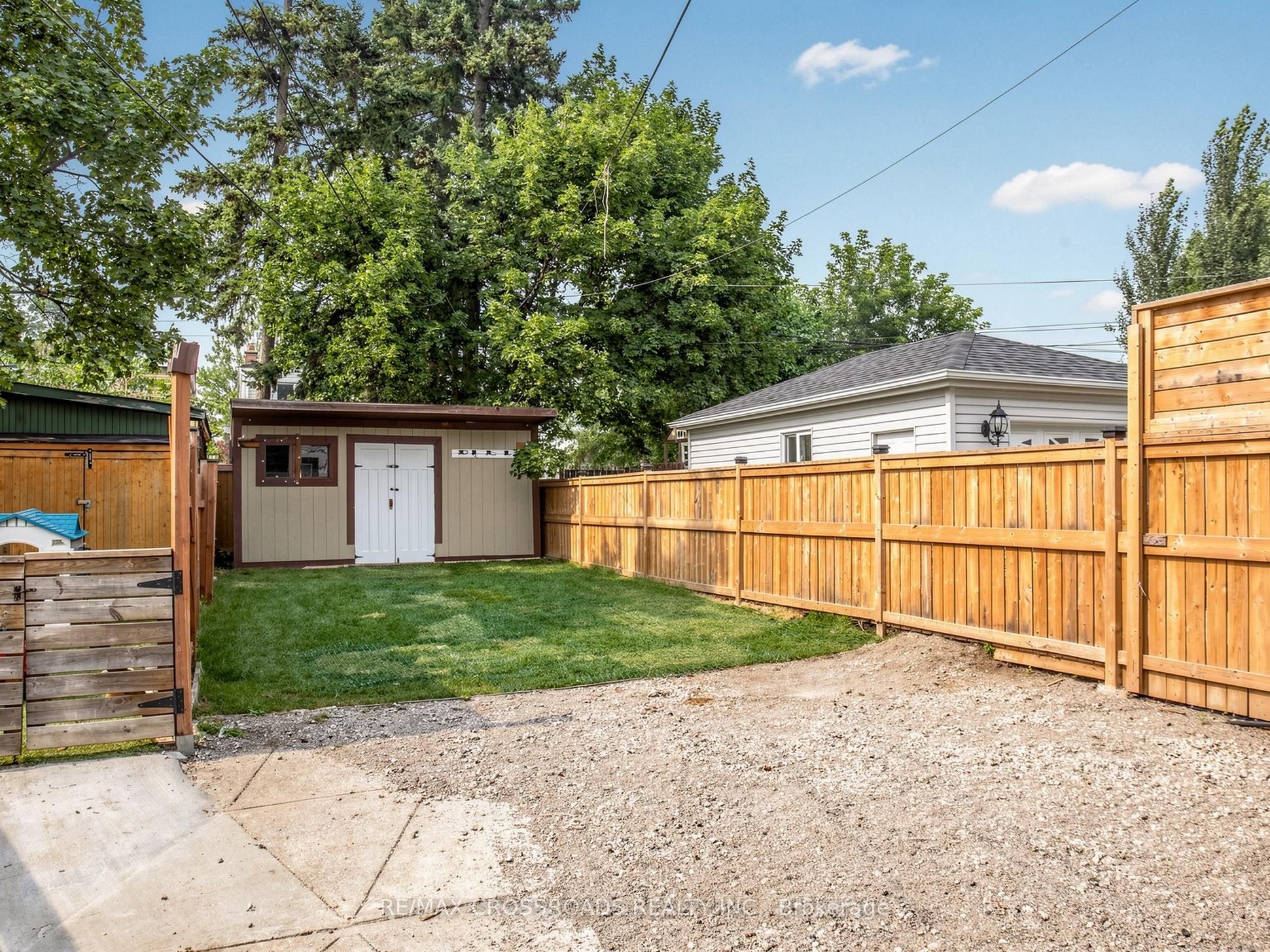 548 Glebeholme Boulevard Property Photo 48