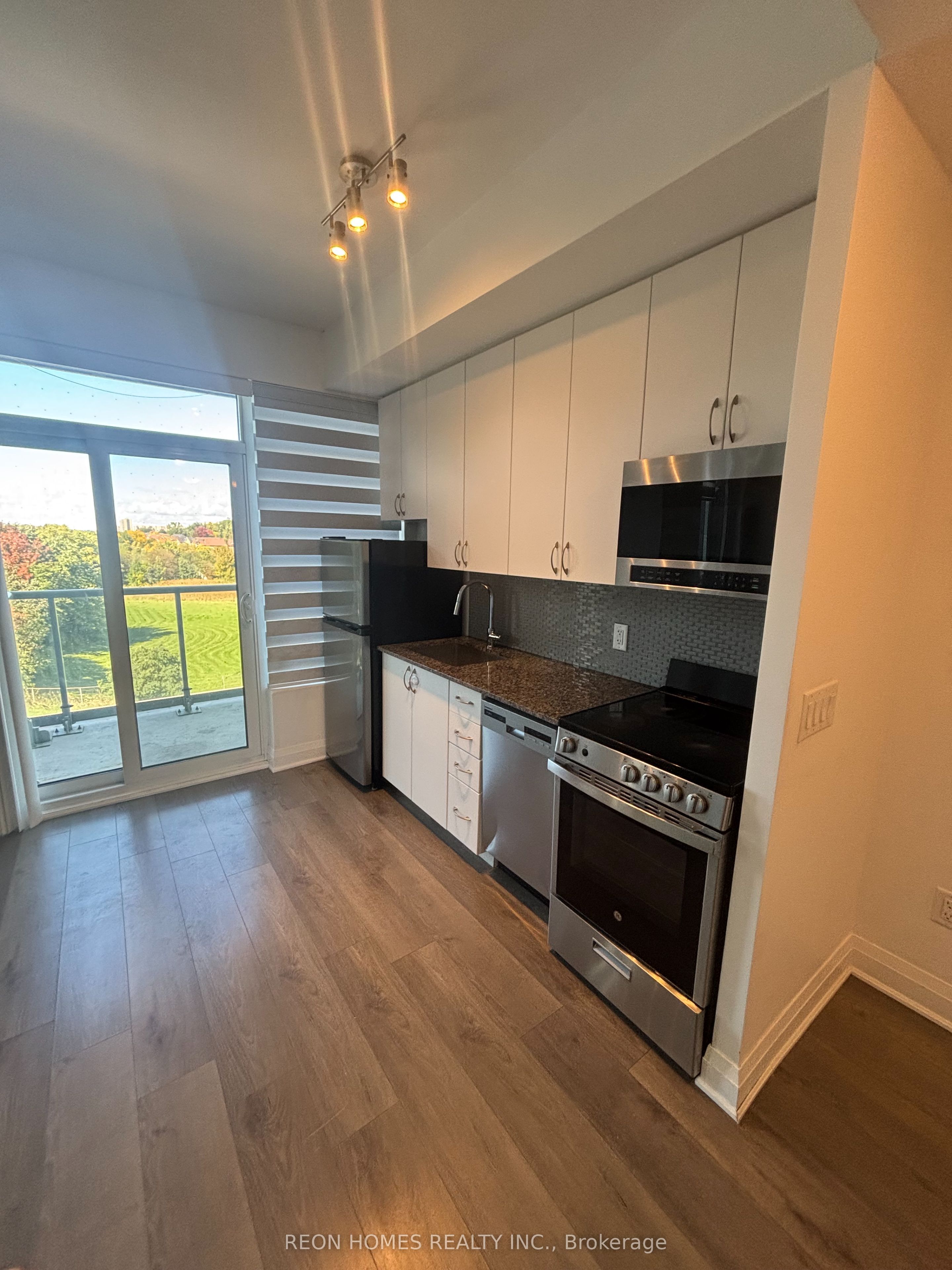 3220 Sheppard Avenue E 220 Property Photo 2