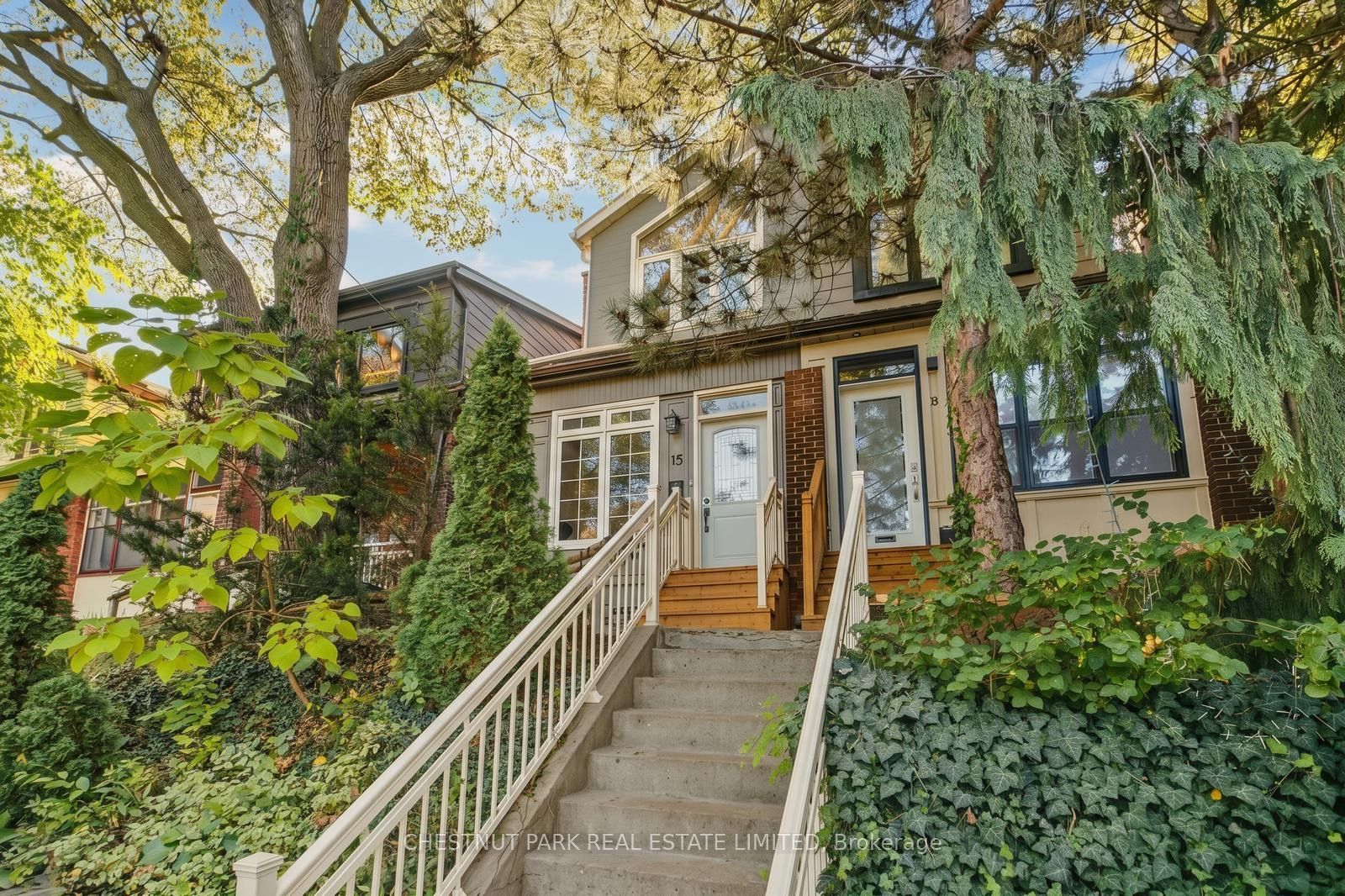 15 Millbrook Crescent Property Photo 2